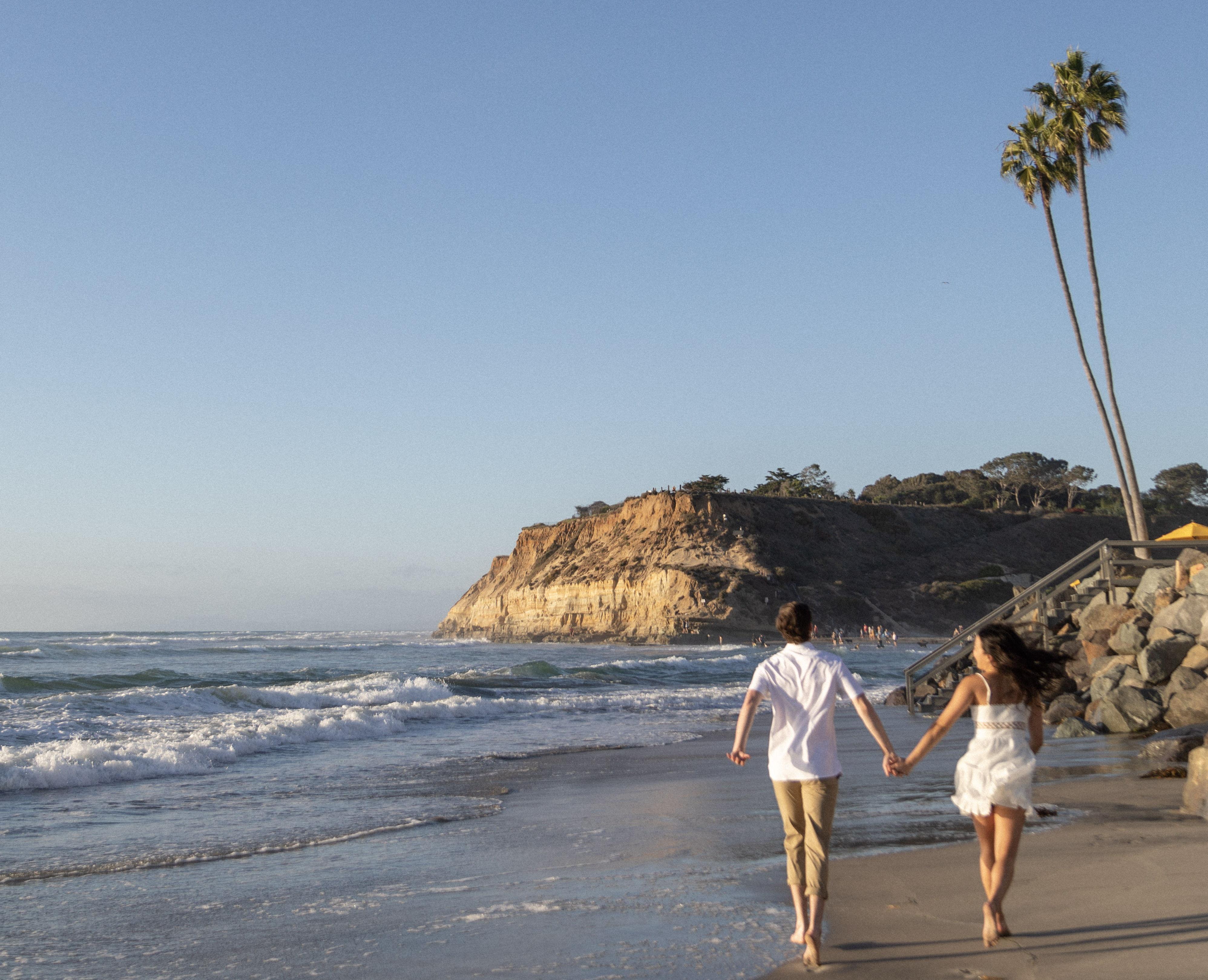 The Wedding Website of Briana Thai and Johnny Robinson