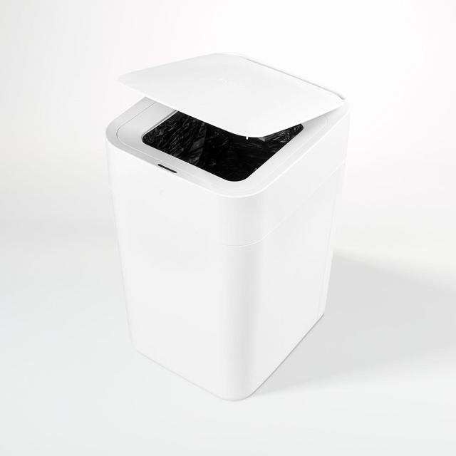 TOWNEW T1 Self-Sealing and Self-Changing White Automatic Trash Can