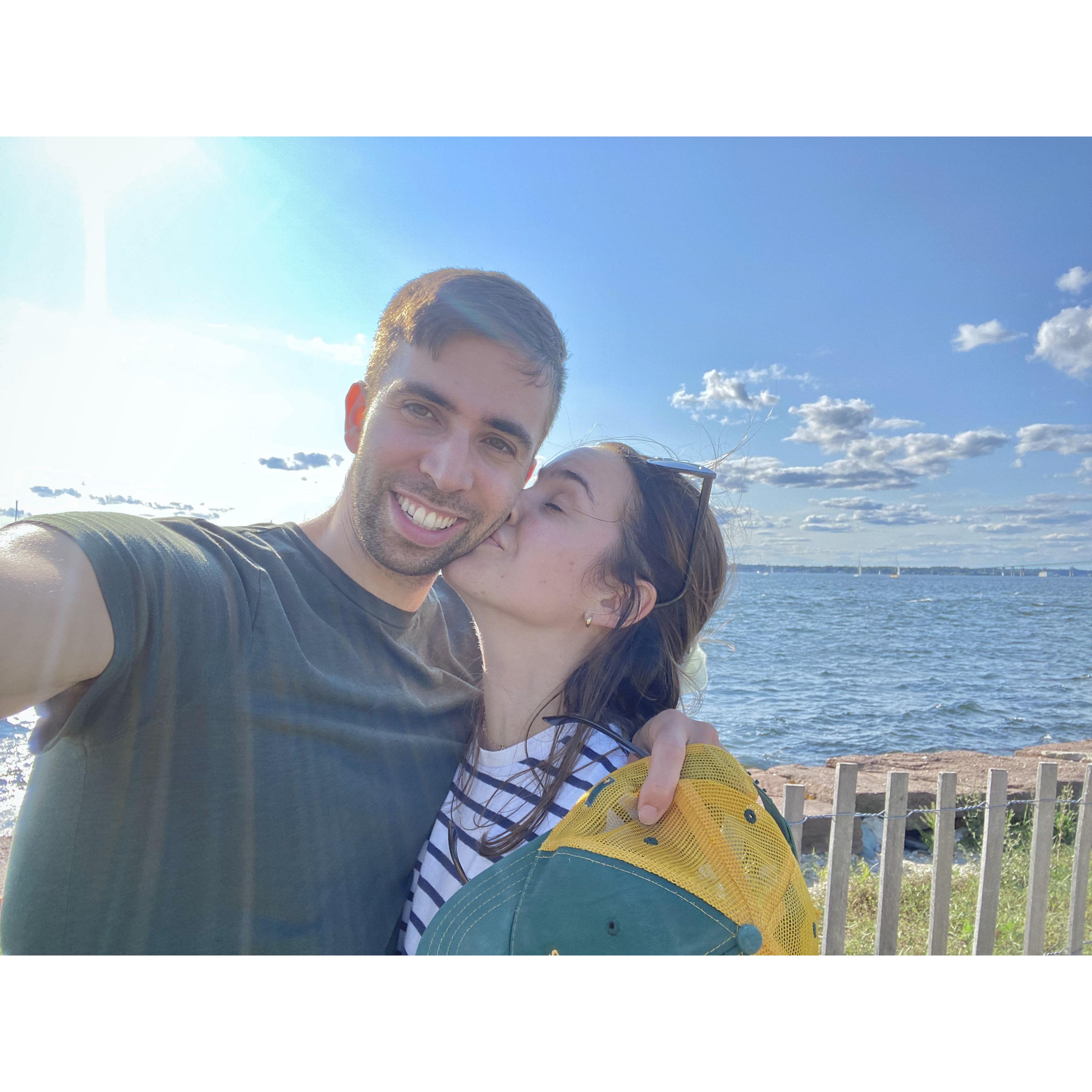 A sweet smooch at the Newport Jazz Festival!