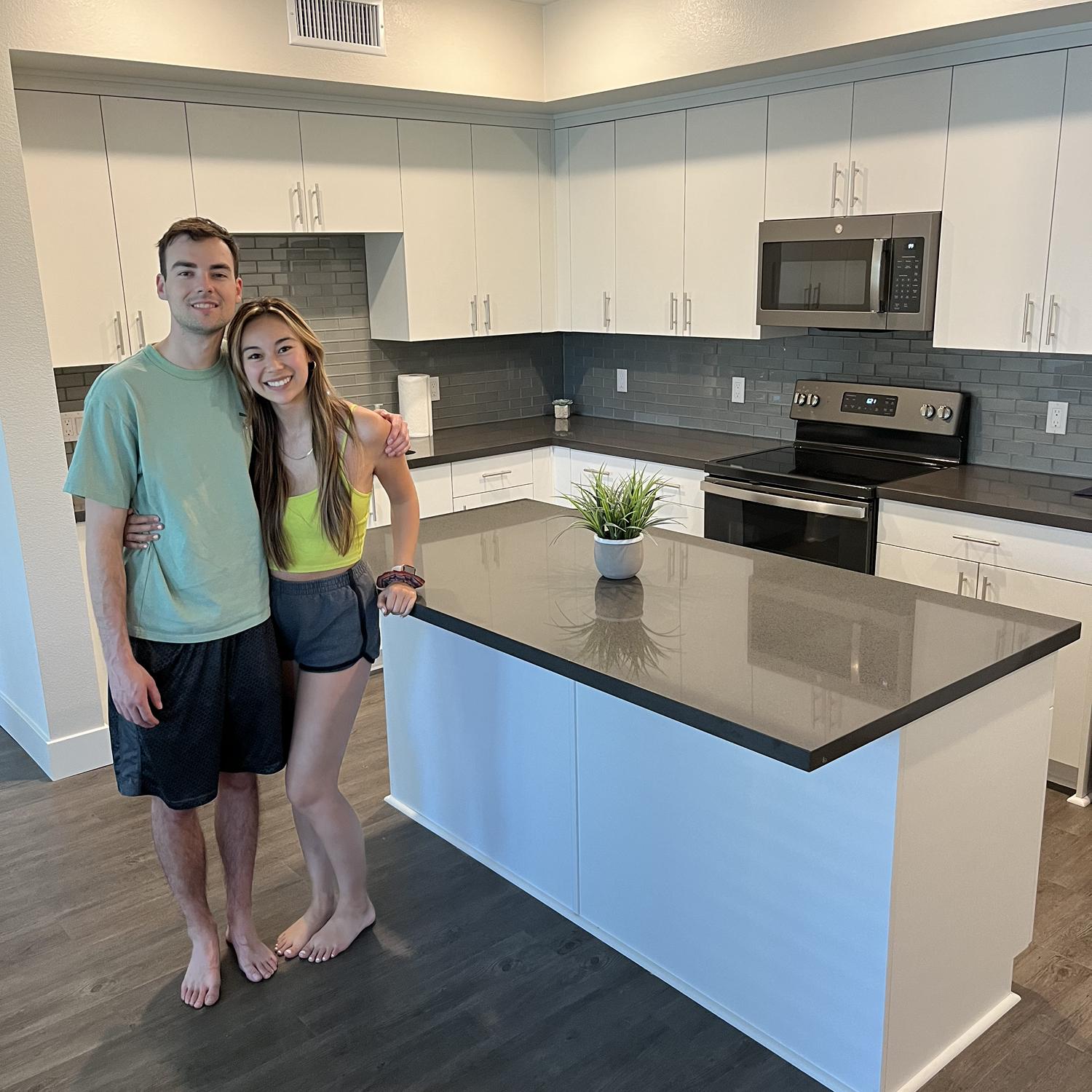 Move in day at our current apartment!