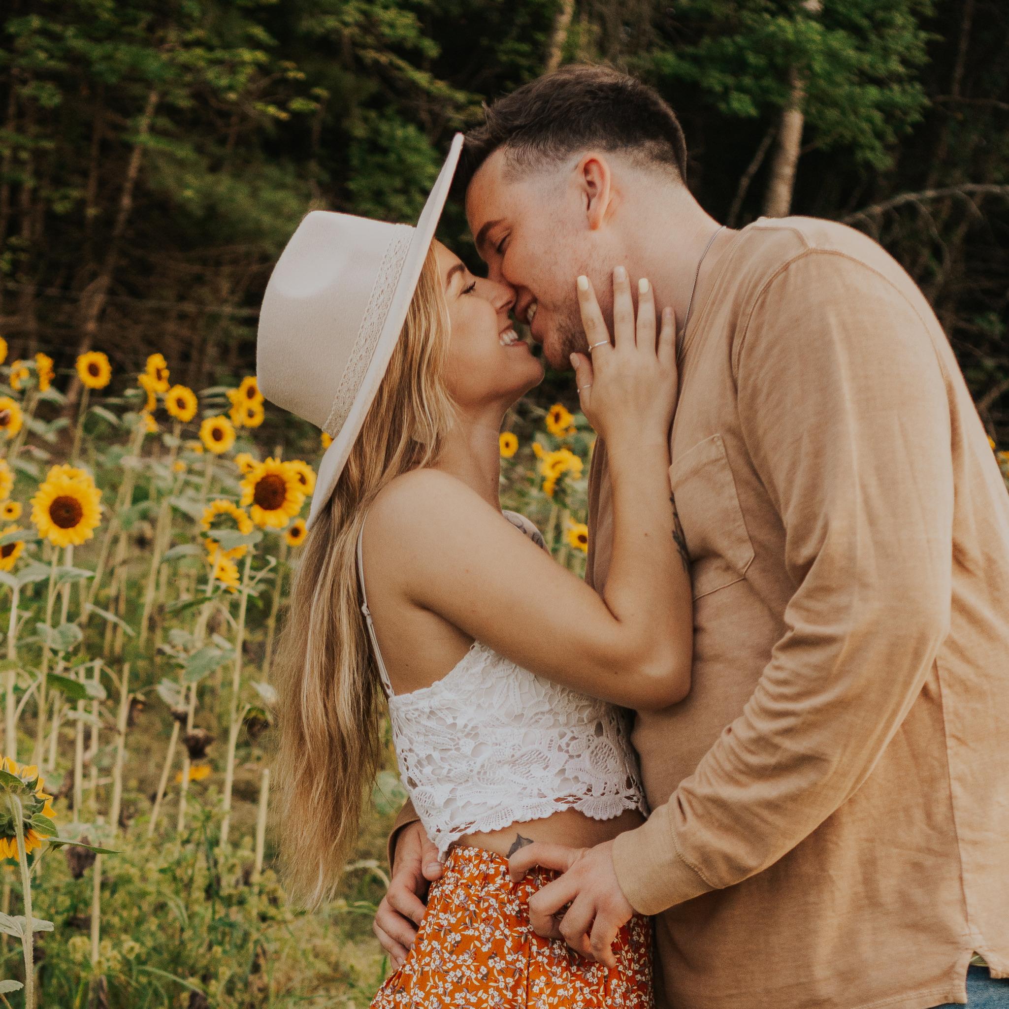 If you know Tianna well enough you know her favorite flower is a sunflower! We took this when we went to a sunflower field date with cousins Josh + Gianna