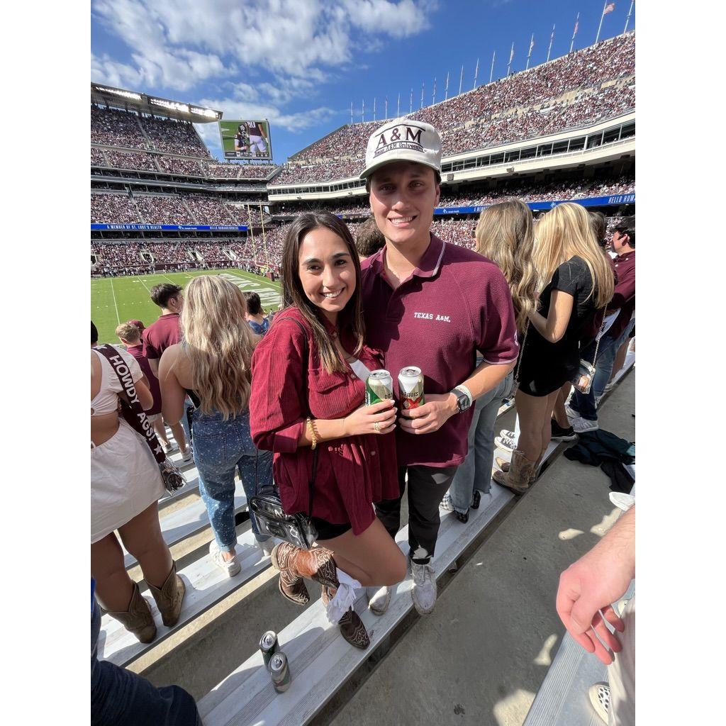 Fall 2022: Kambri took a weekend off from law school to go to a game with Jonathan!