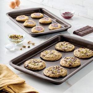 Circulon Nonstick Chocolate 2-Piece Cookie Sheet Set