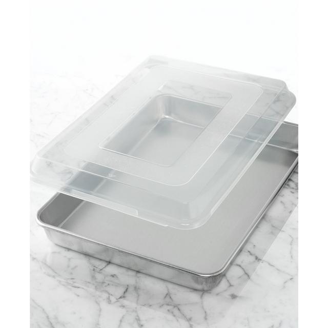 Nordic Ware Commercial 13" x 18" Covered Baking Pan