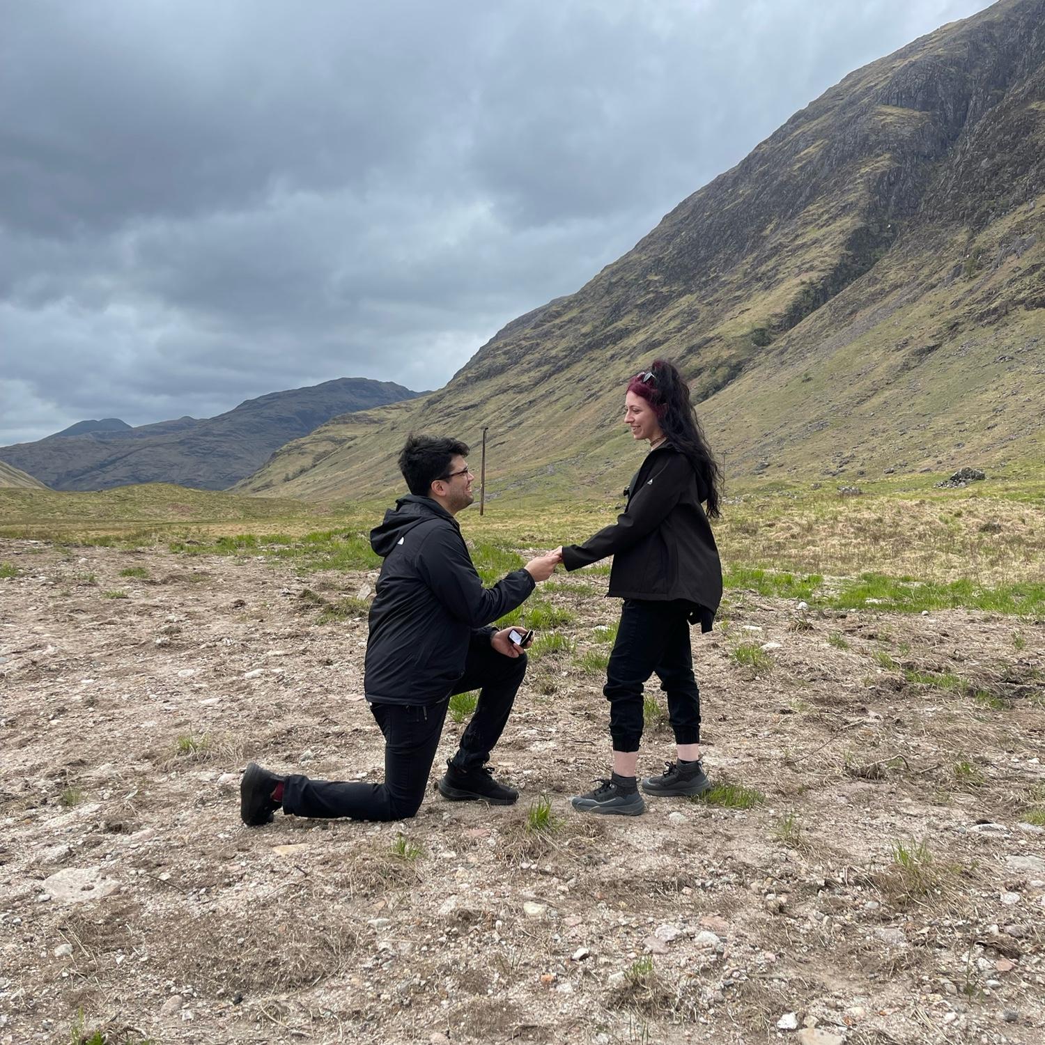 Our dreamy recreated photo of Tomás popping the question!