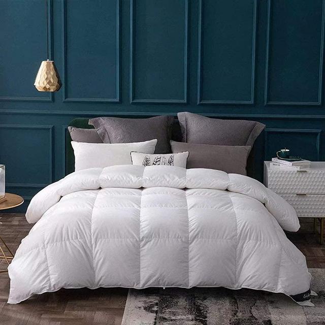 Globon Goose Down Comforter California King Size All Season Duvet Insert 100% Cotton Shell,50 OZ,700 Fill Power, with Corner Tabs-White…