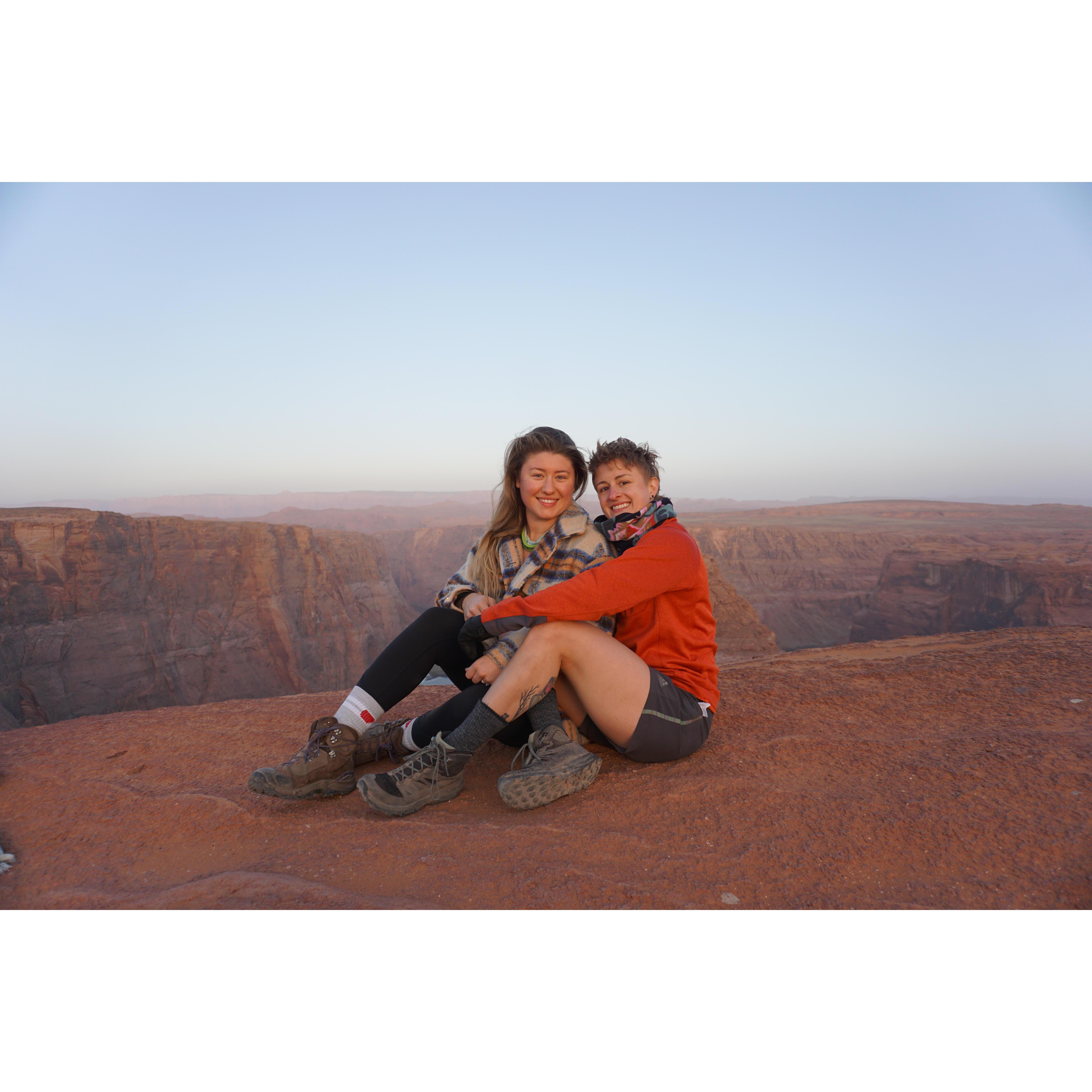 Sunrise at Horseshoe Bend in Page, AZ!