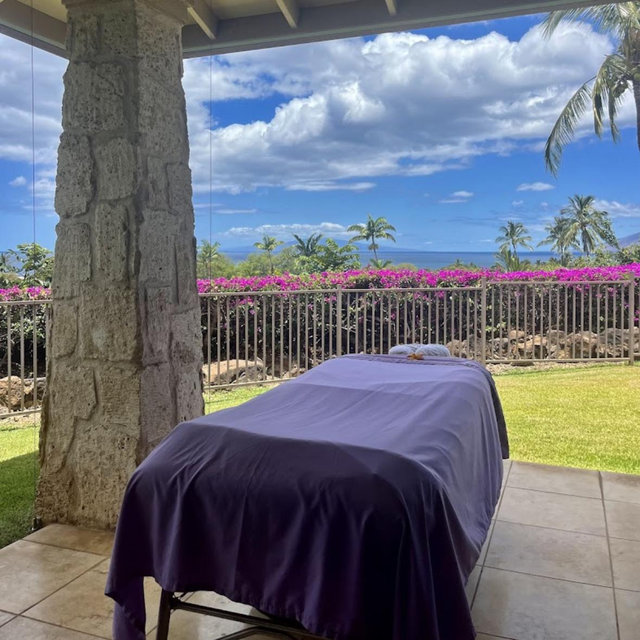 Couples Massage on the Beach