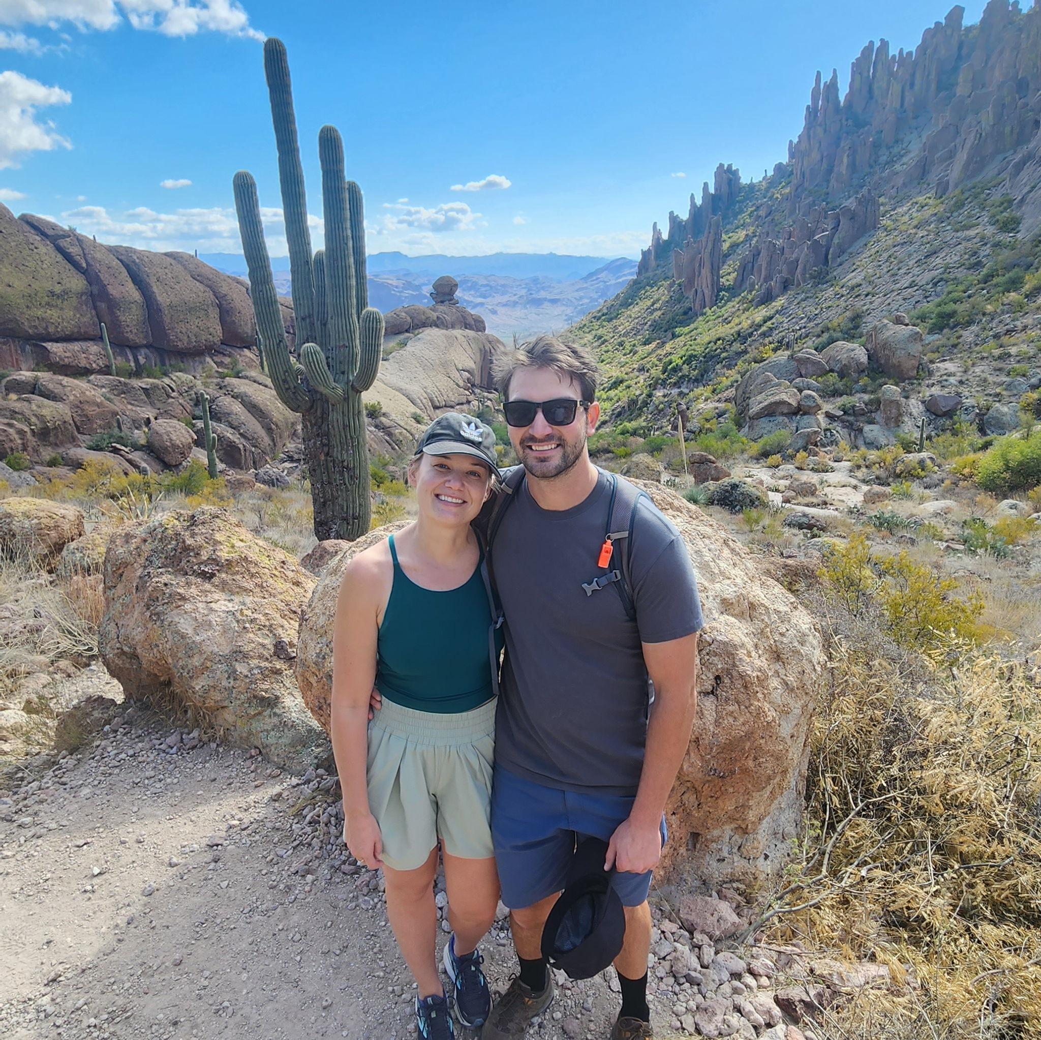 Superstition Mountains in Arizona, visiting Robi's family