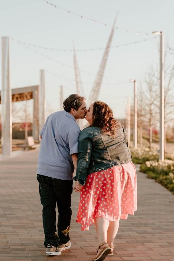 The Wedding Website of Erica Jaramillo and Jason Hoskinson