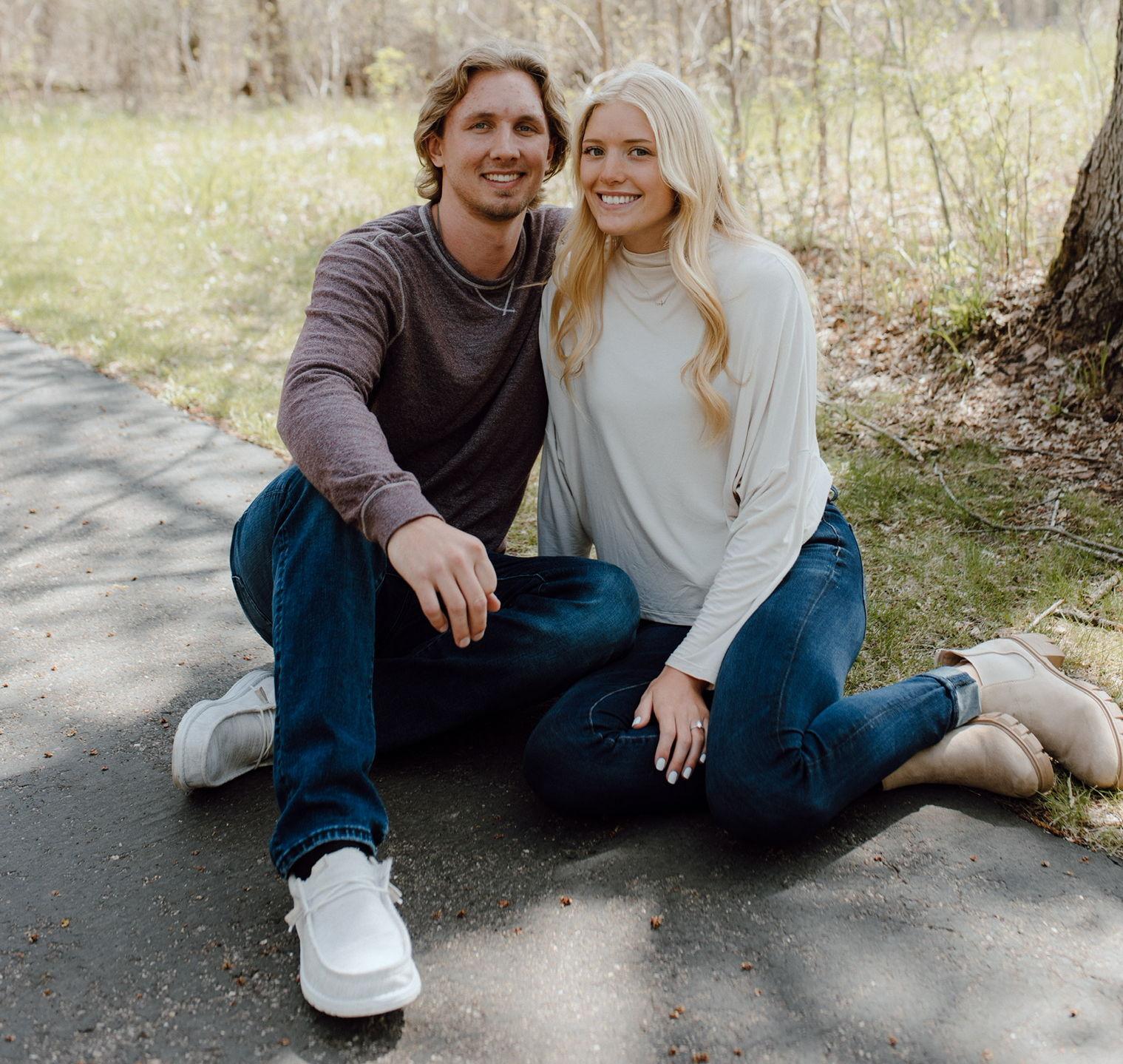 The Wedding Website of Bailey Gronner and Austin Ver Steeg