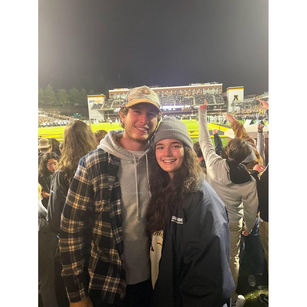 Go App State!