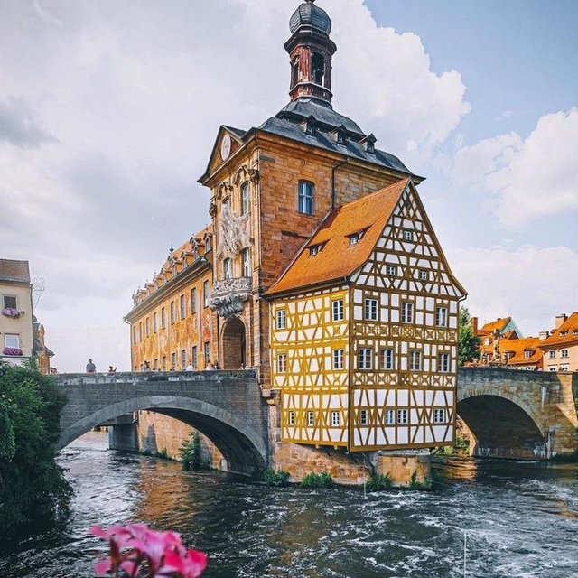Honeymoon in Germany and Norway!