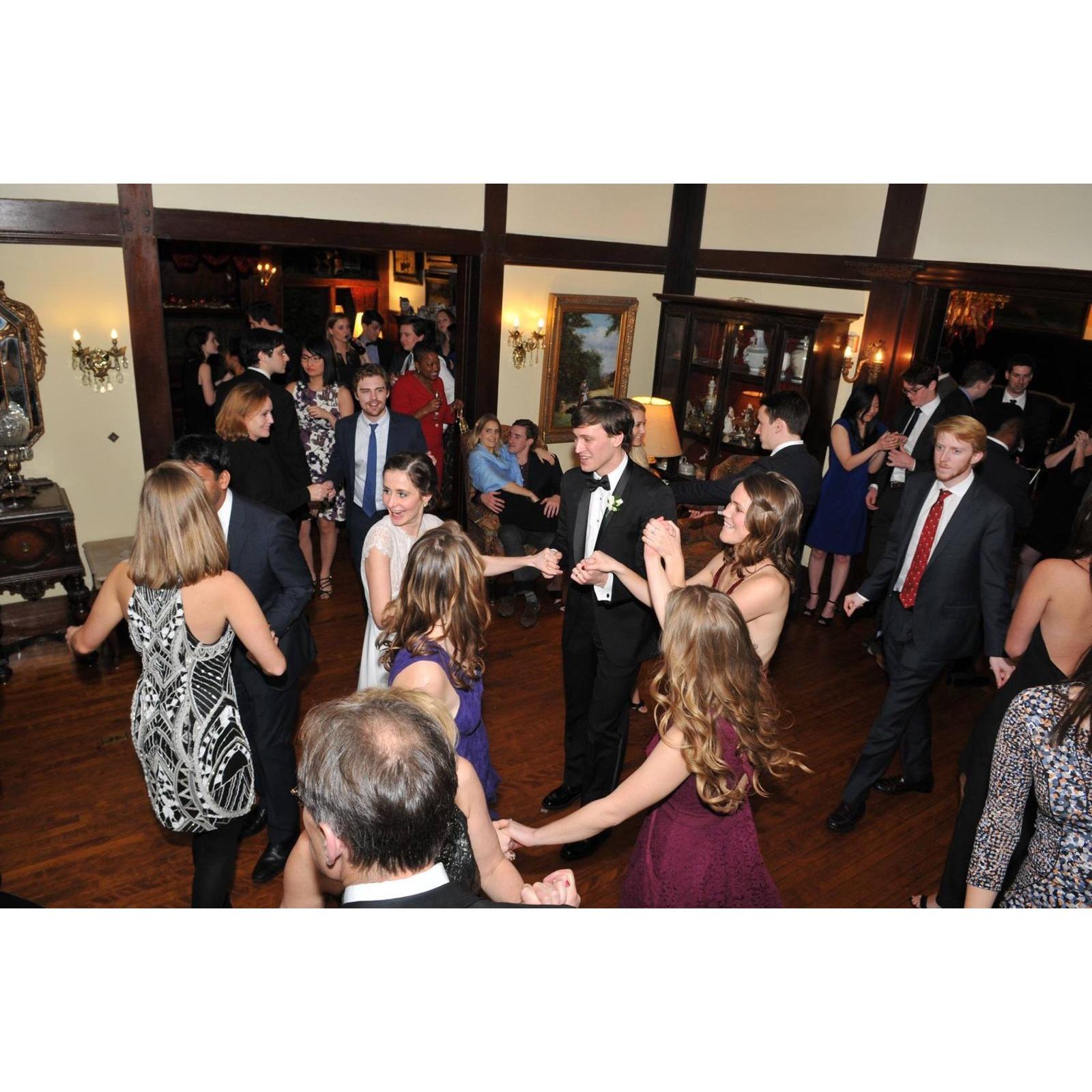 Can you spot Terence looking at Dani???