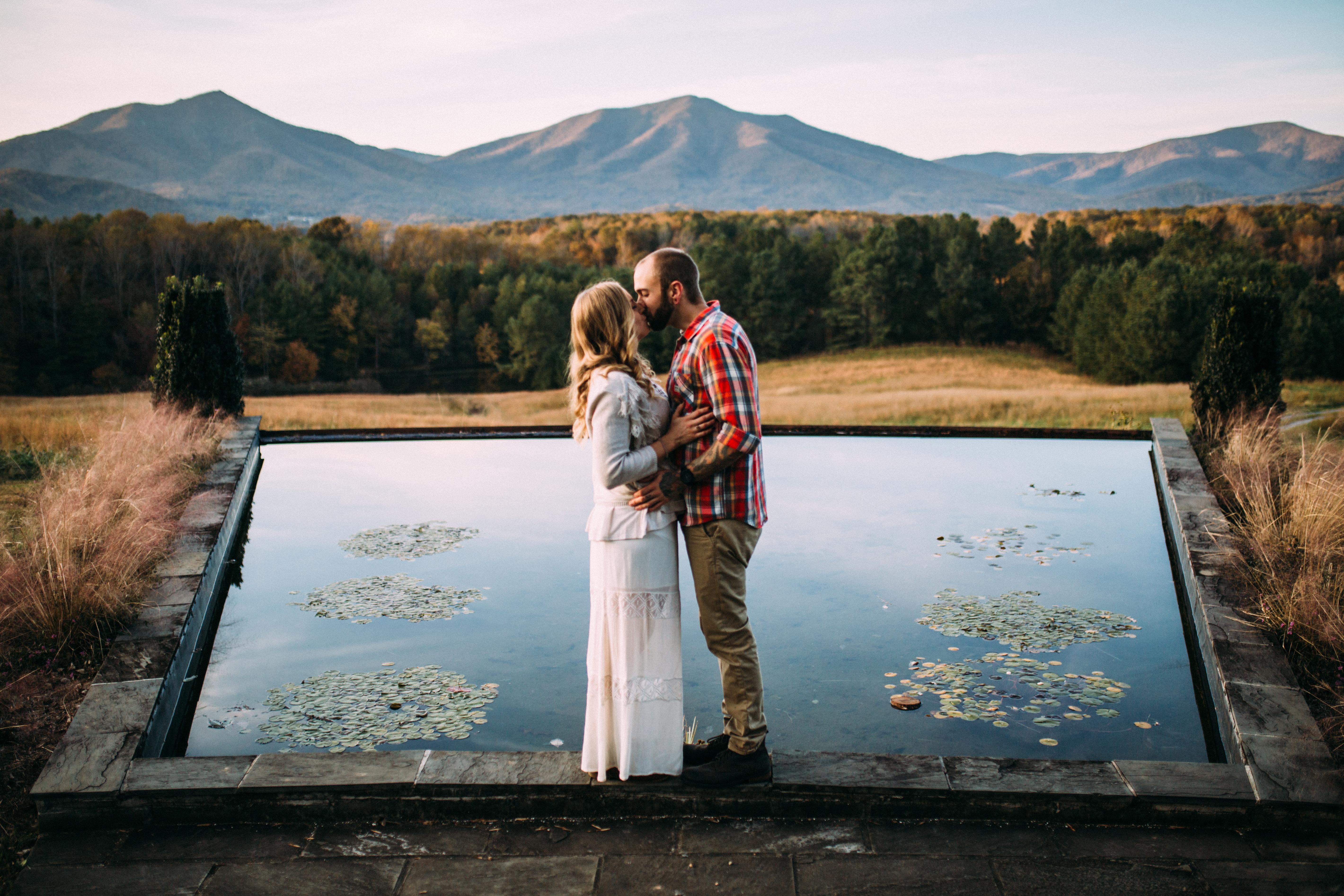 The Wedding Website of Brenna Lanigan and Devin Cutter