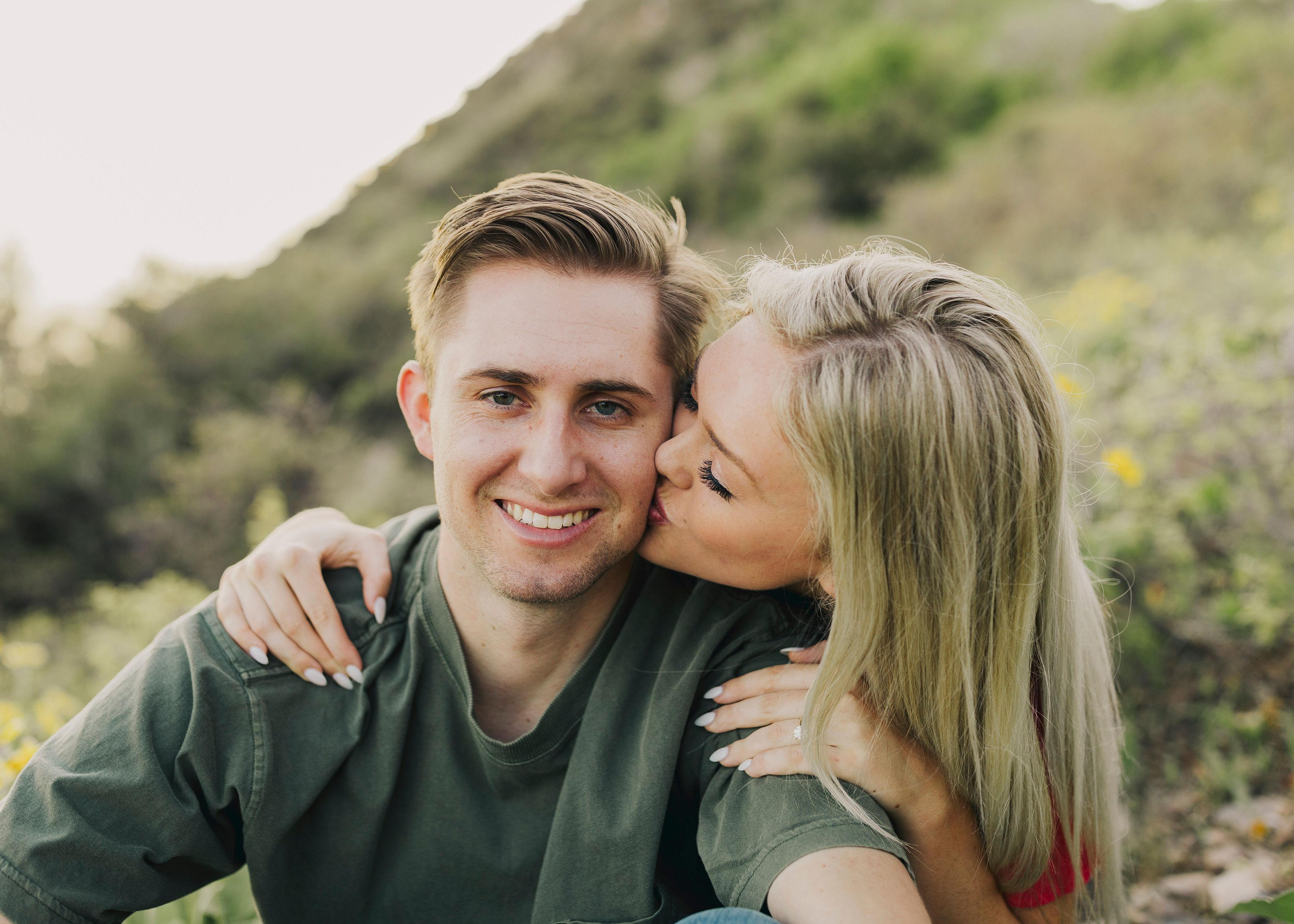 The Wedding Website of Sydney wray and Cole oross