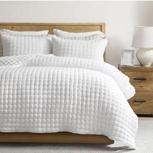 White California Cal King Size Quilt