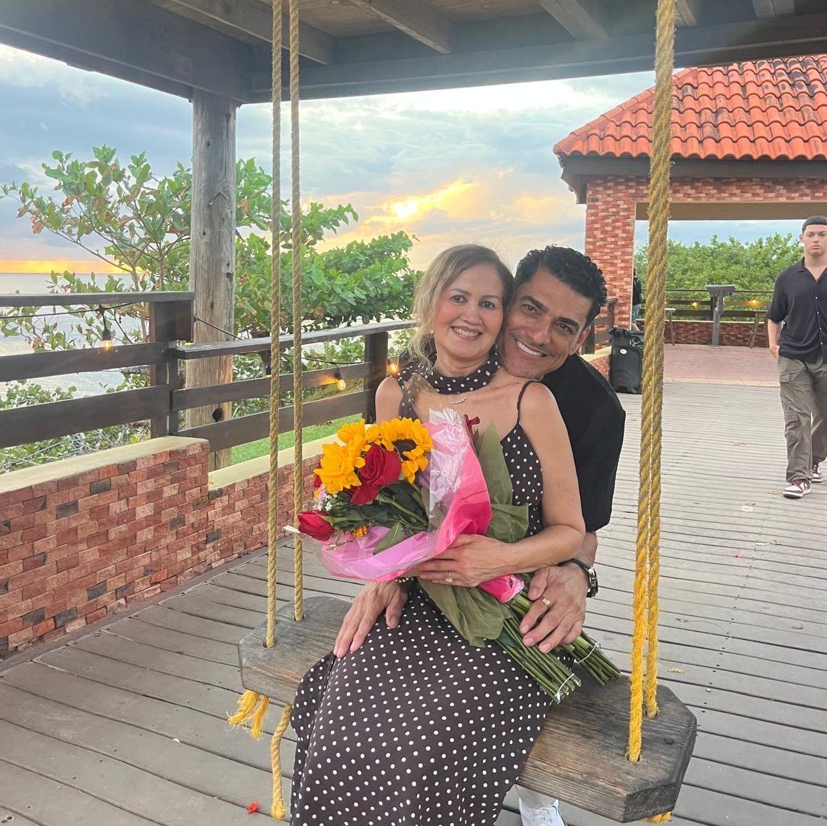 ¡Dije que sí! 
I said yes!