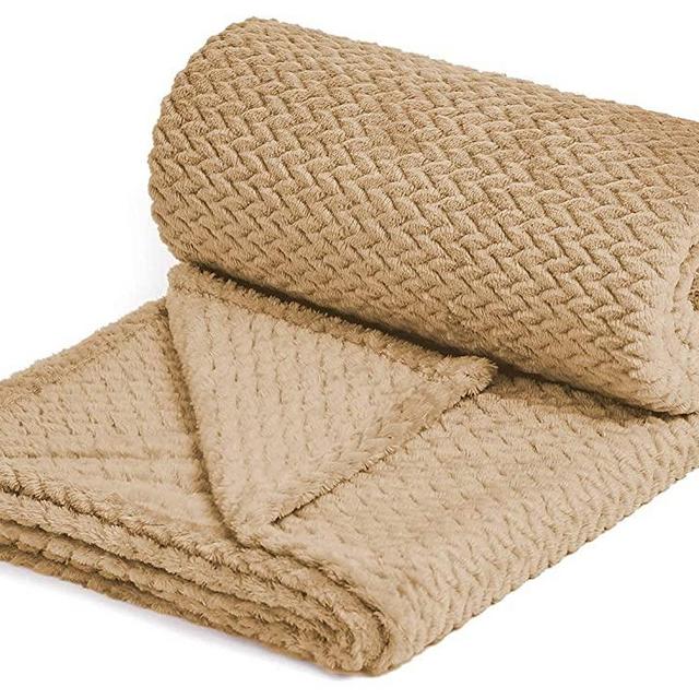 NEWCOSPLAY Super Soft Throw Blanket Premium Silky Flannel Fleece Leaves Pattern Lightweight Blanket All Season Use (888-brown, Throw(50"x60"))