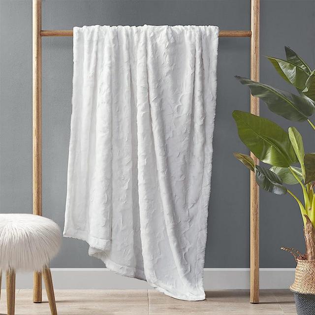Madison Park Zuri Soft Plush Luxury Oversized Faux Fur Throw Animal Stripes Design, Faux Mink On The Reverse, Modern Cold Weather Blanket for Bed, Sofa Couch, 60x70, White
