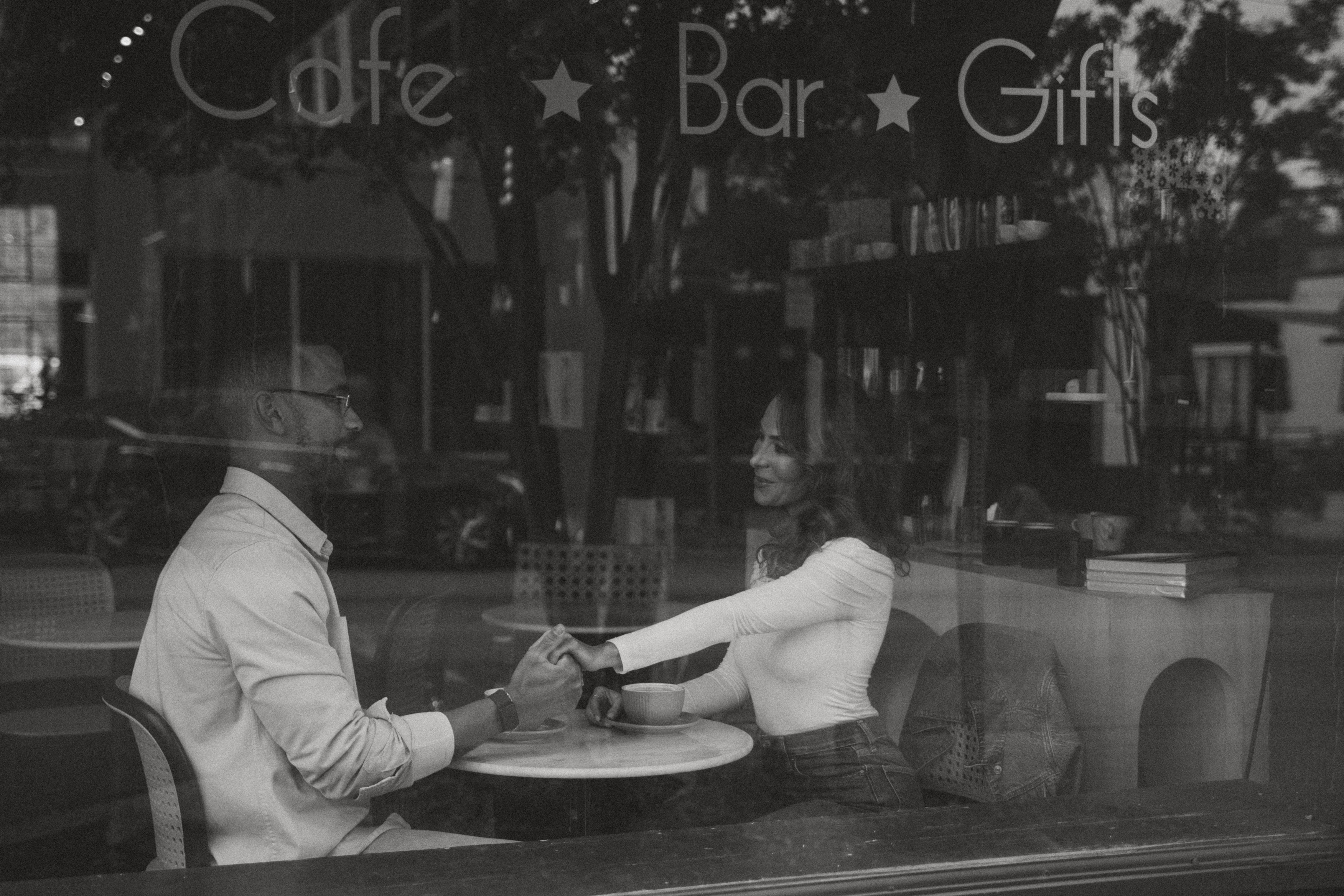 The Wedding Website of Victoria Carmen and Jeremy Holt