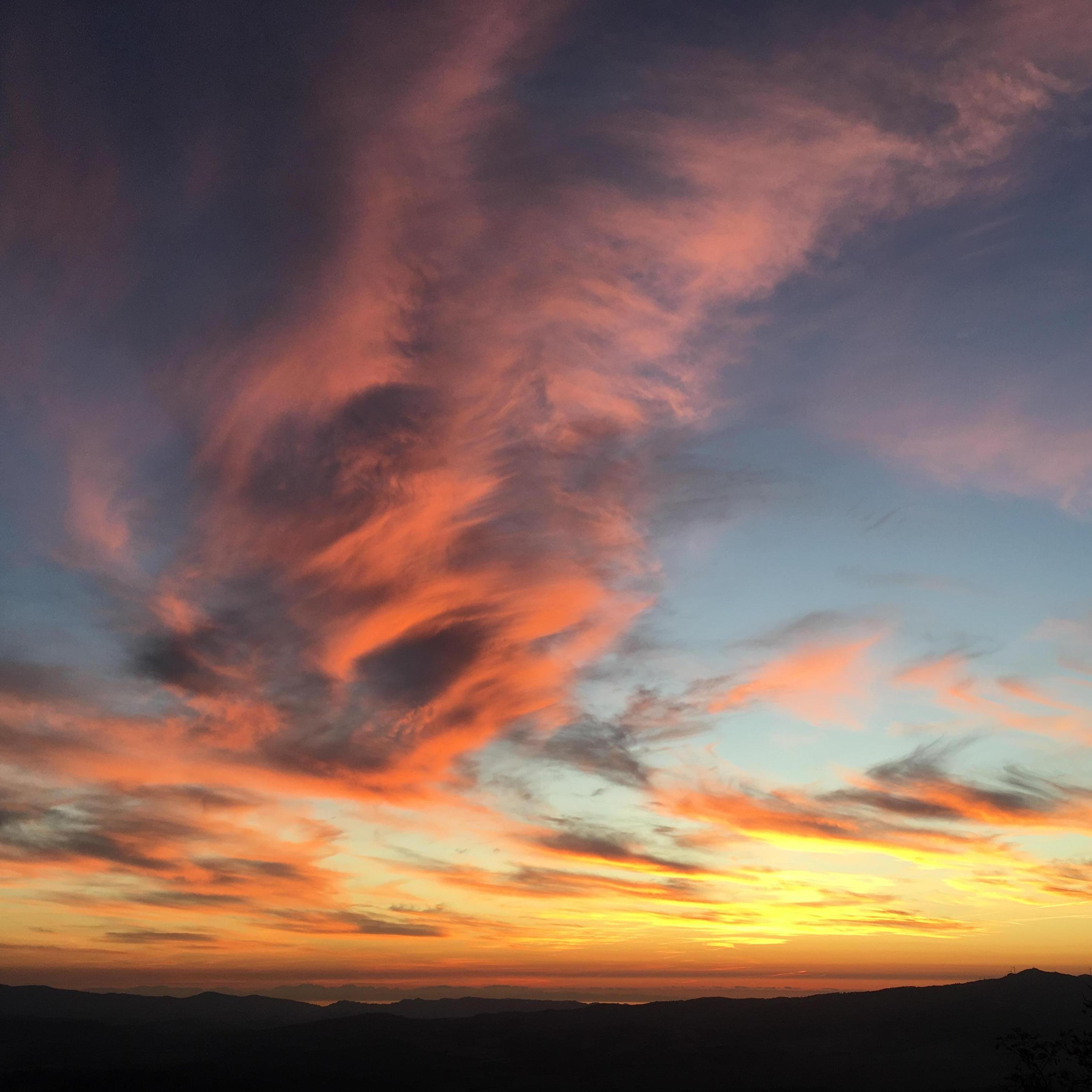 Under the Tuscan sun(set)