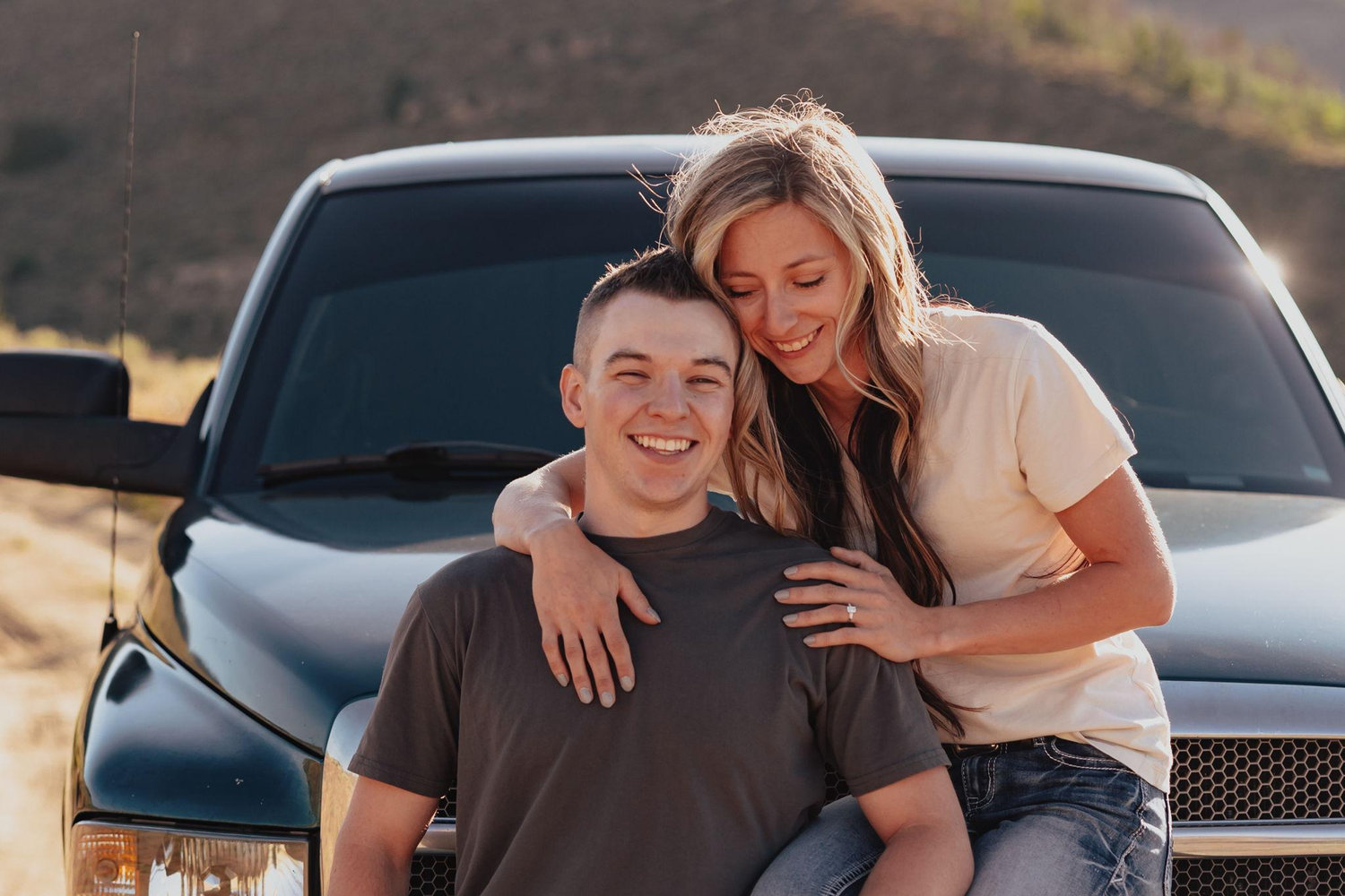The Wedding Website of Taylor Hills and Kayden Forman