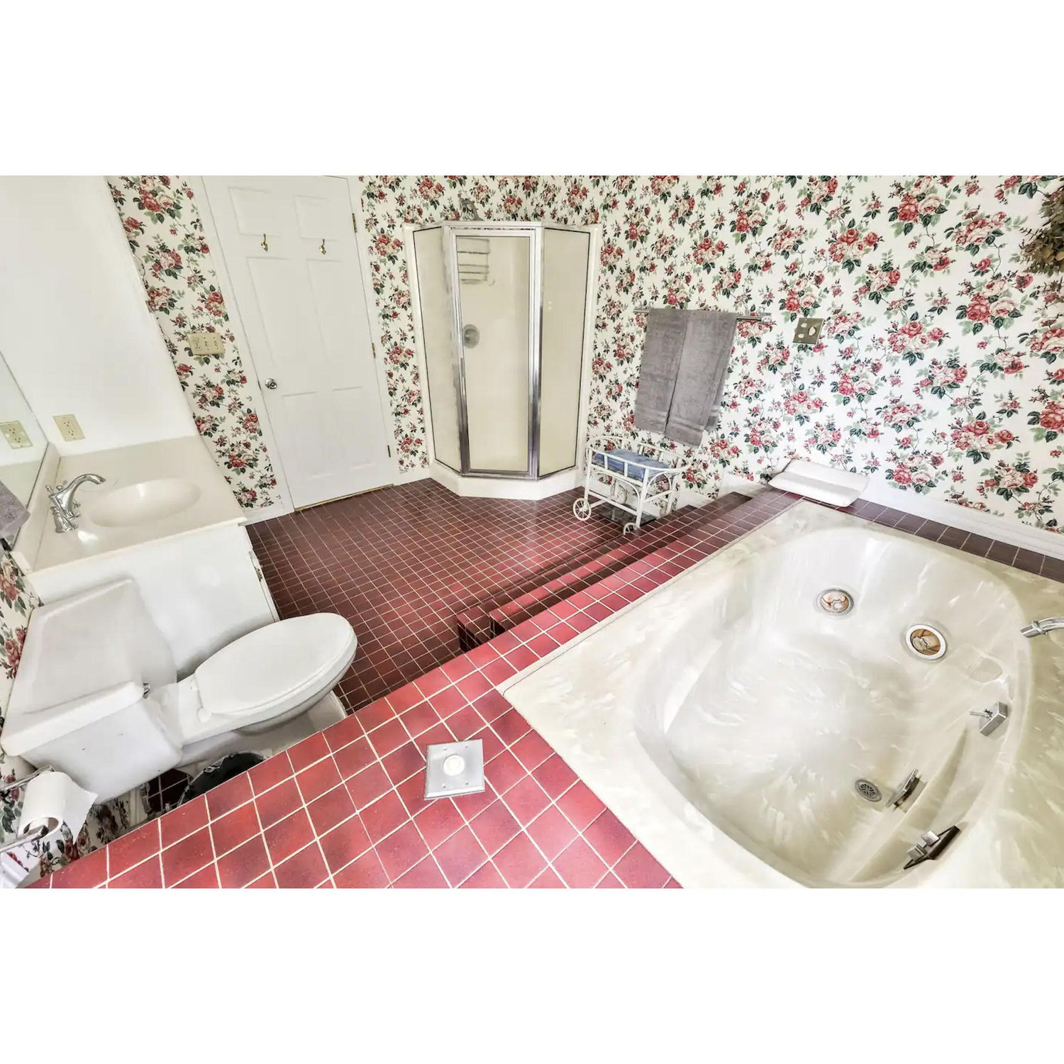 Baño 2 / Bathroom 2