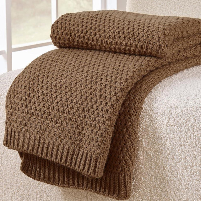 OnesCosy Light Brown Throw Blanket, Knit Throw Blanket for Couch, Soft Cozy Warm Lightweight Reversible Decorative Moss Stitch Cable Knitted Blankets for Bed, 60x80 Inches, Camel Brown