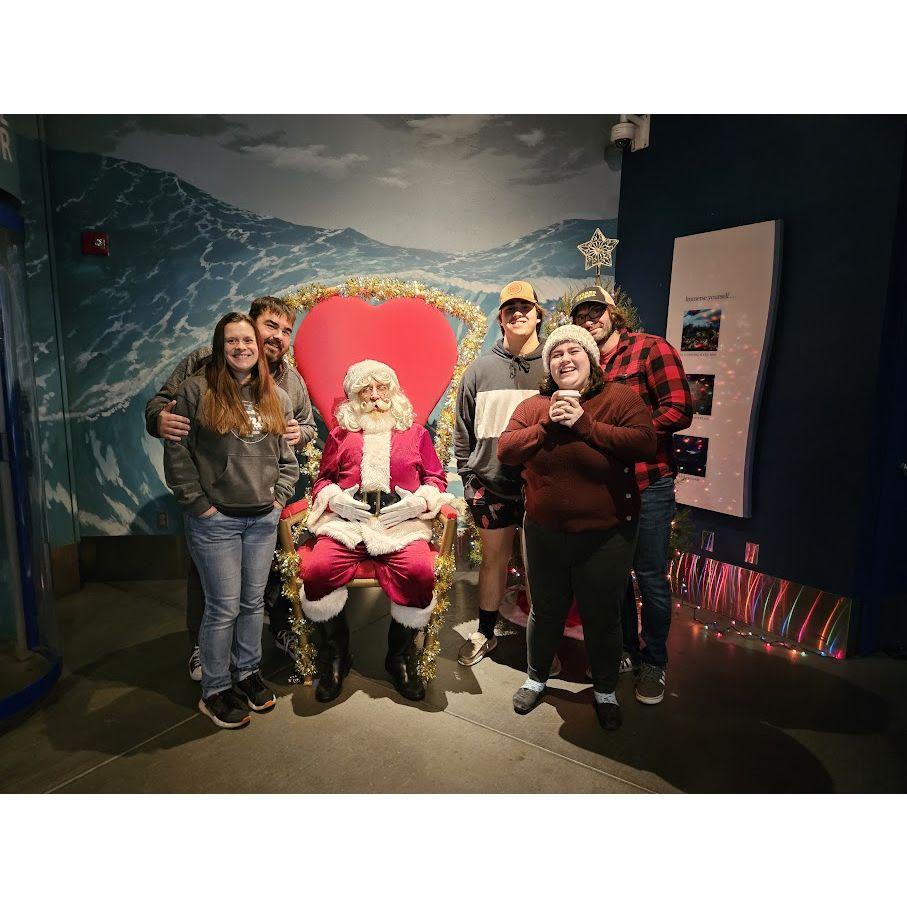First family Christmas photo, 2023