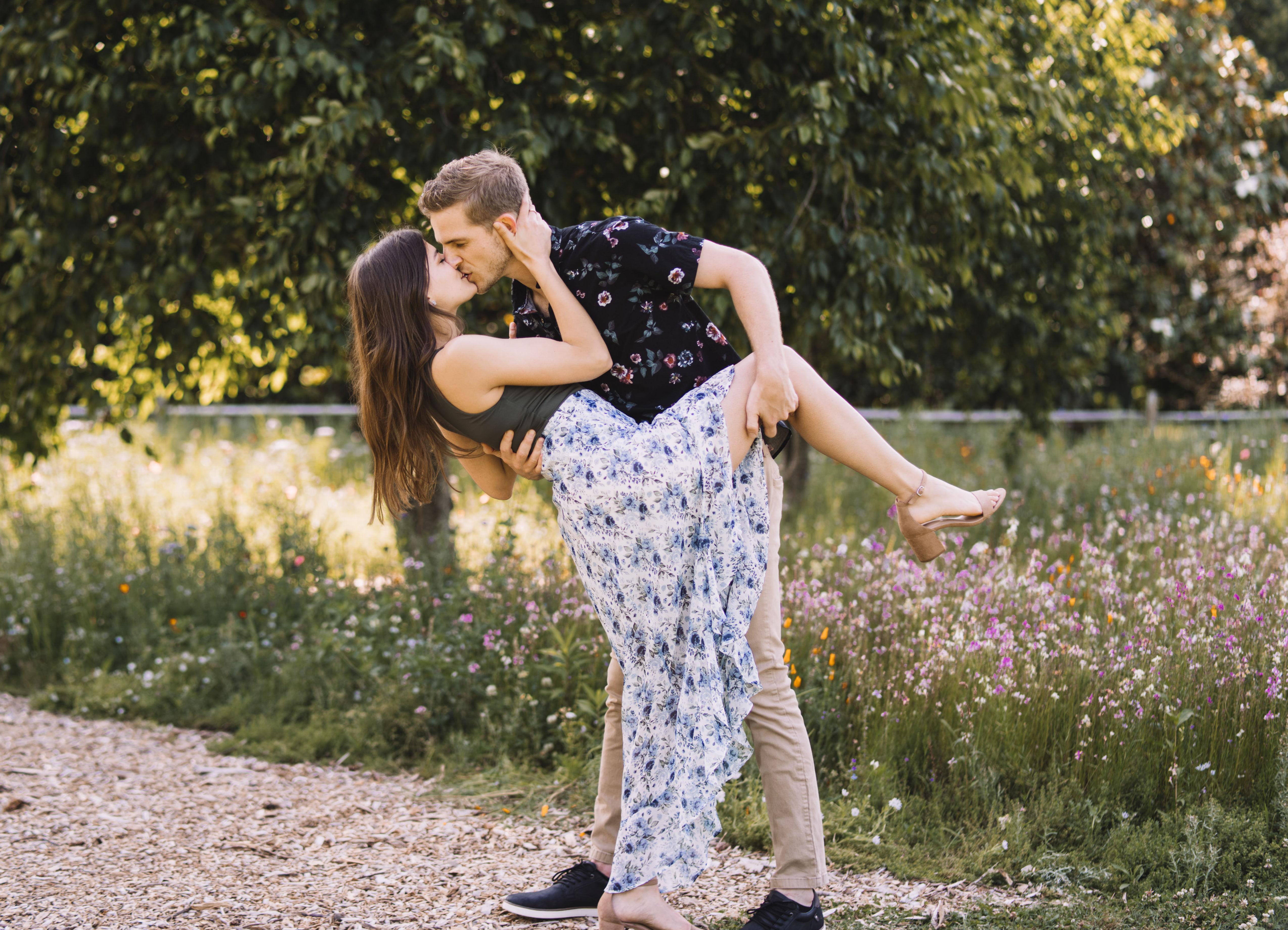 The Wedding Website of Julia Meyers and Aaron Knust
