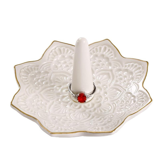 COMMGOAL Ceramic Mandala Ring Holder, Decorative Jewelry Dish, Trinket Tray Room Decor, Engagement Wedding Birthday Gifts for Women (white)