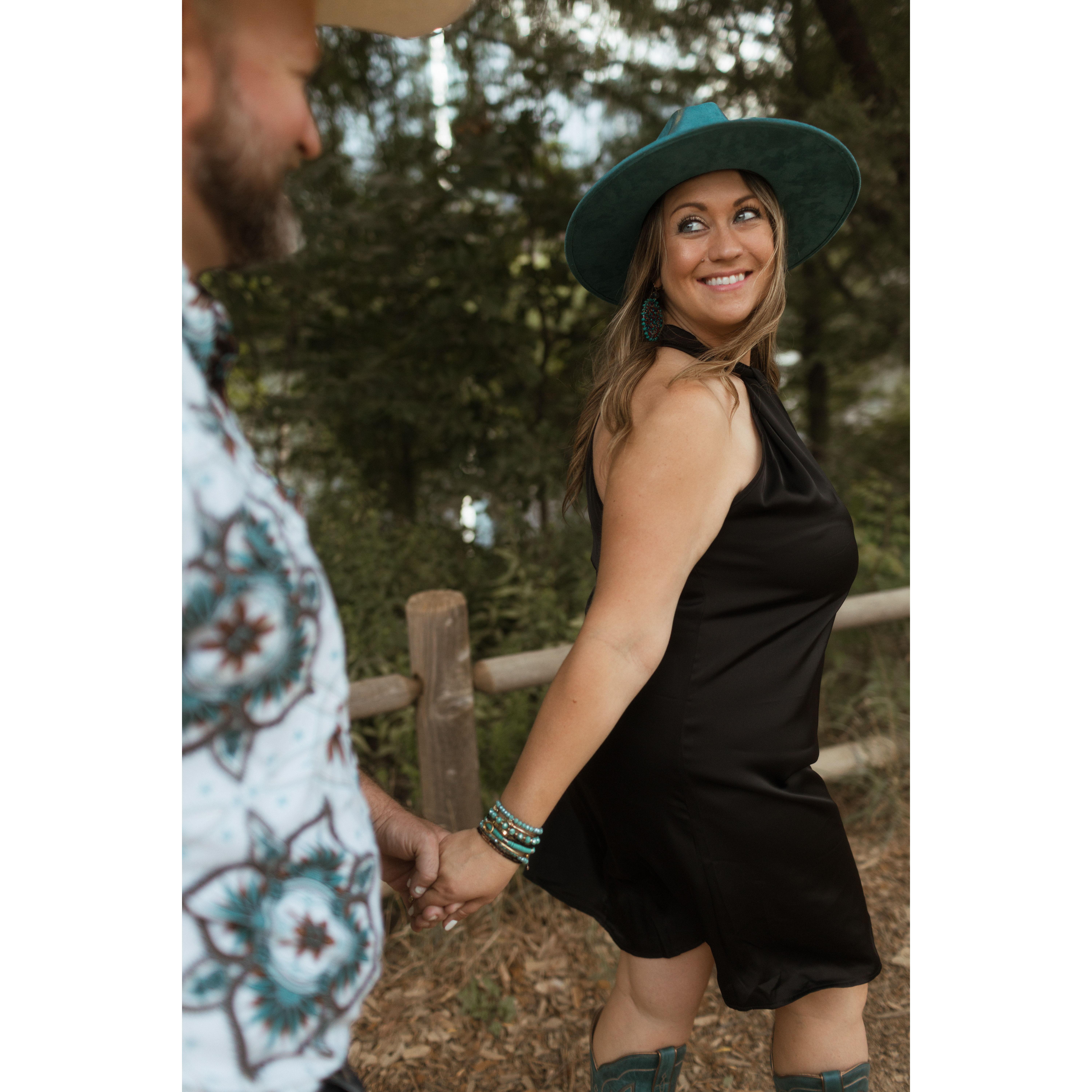 Our Engagement Photo Session at Town Lake in Downtown Austin!