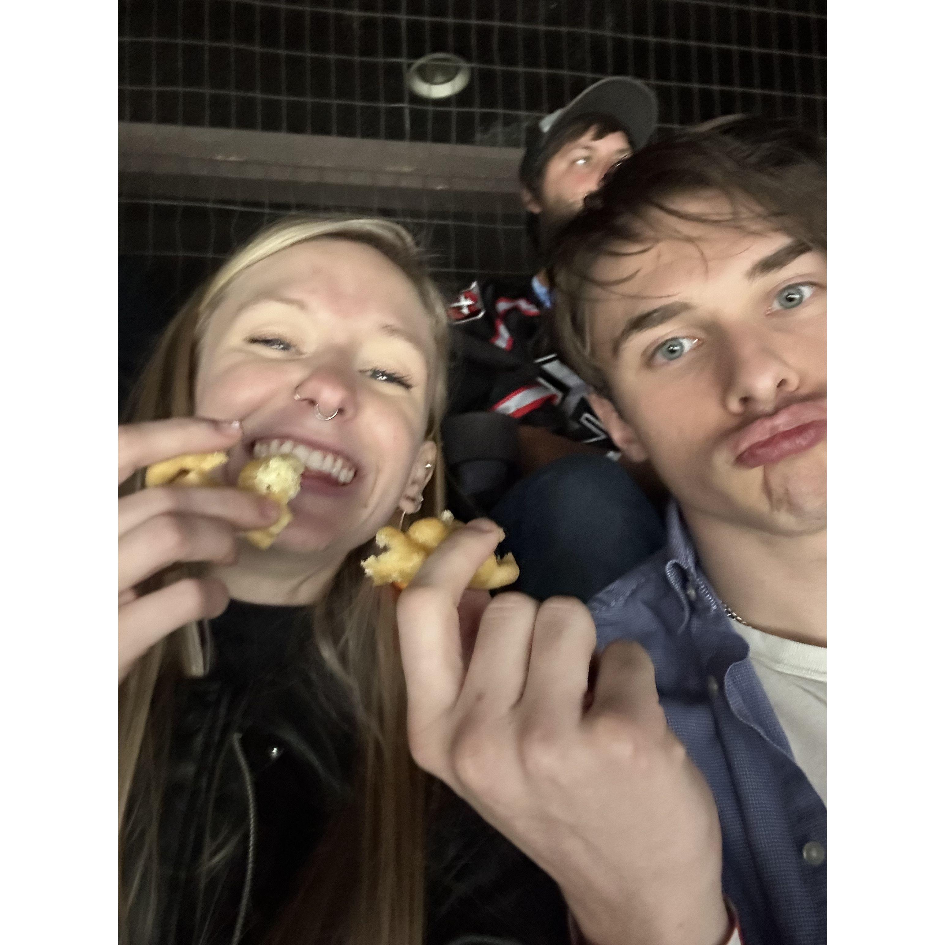 First Havocs hockey game with friends 🏒