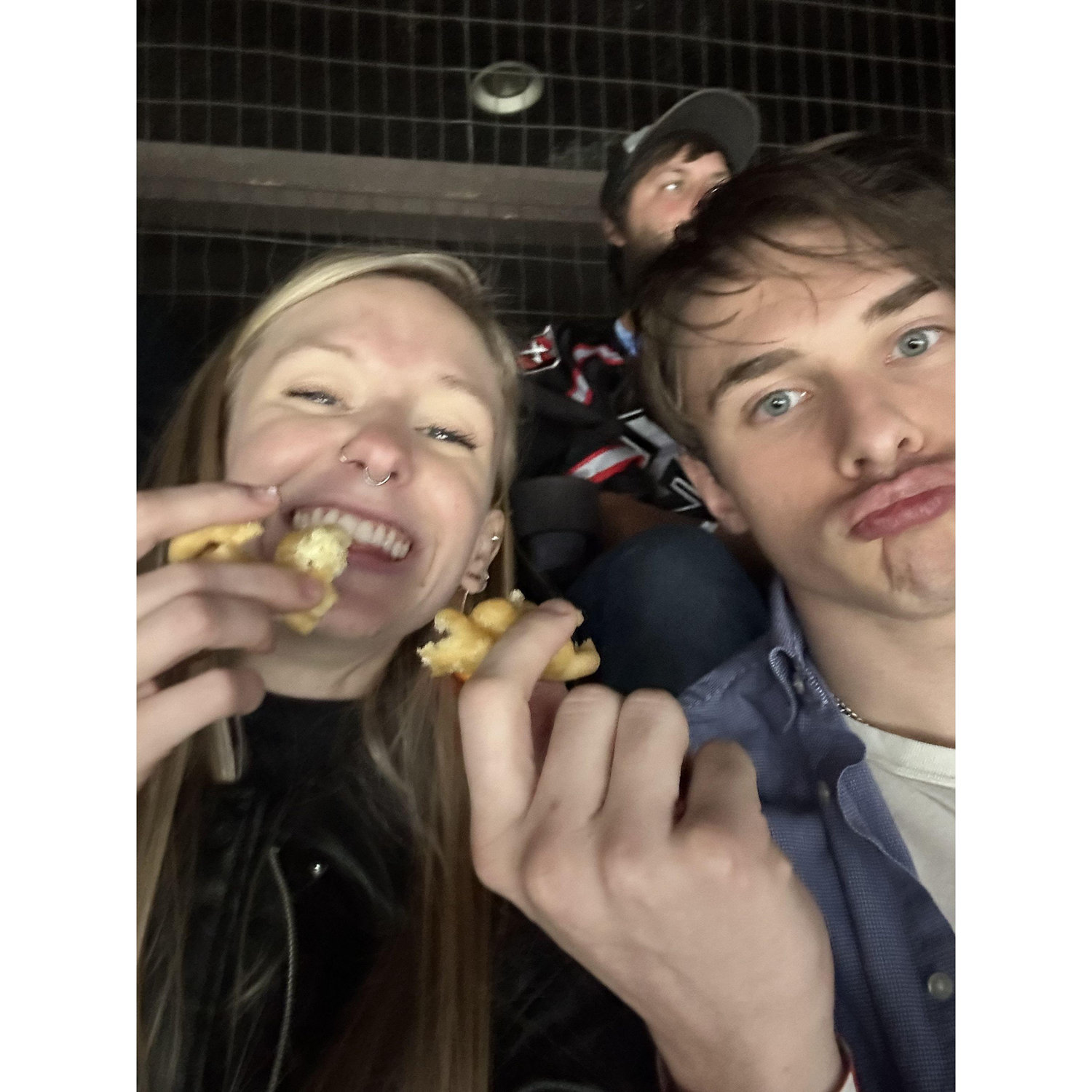 First Havocs hockey game with friends 🏒