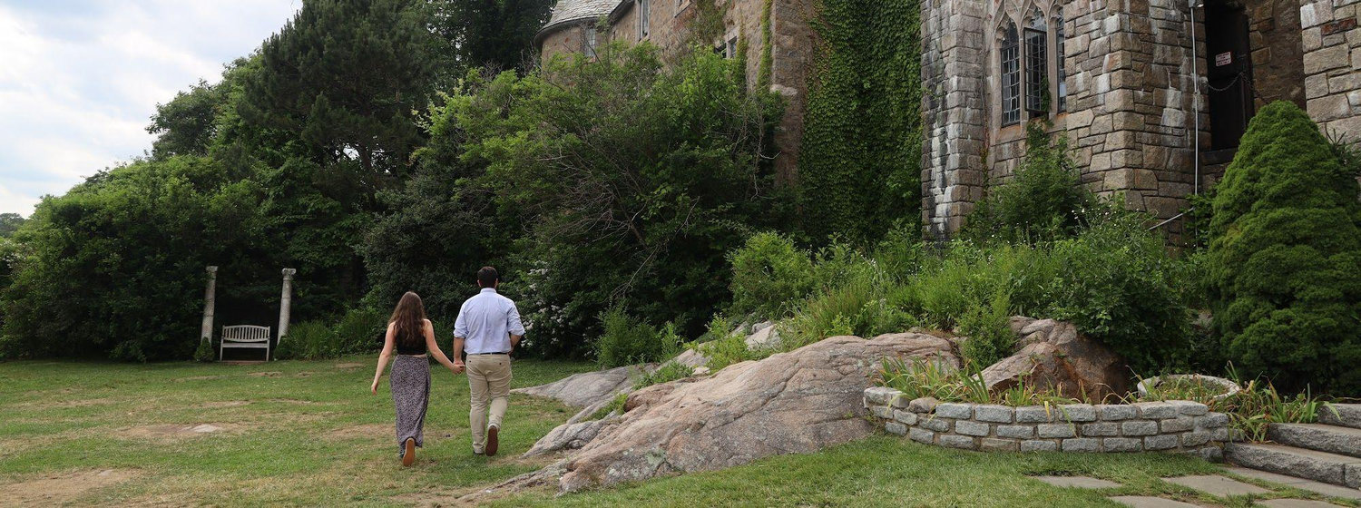 The Wedding Website of Mia Stebenne and Domenic Brown