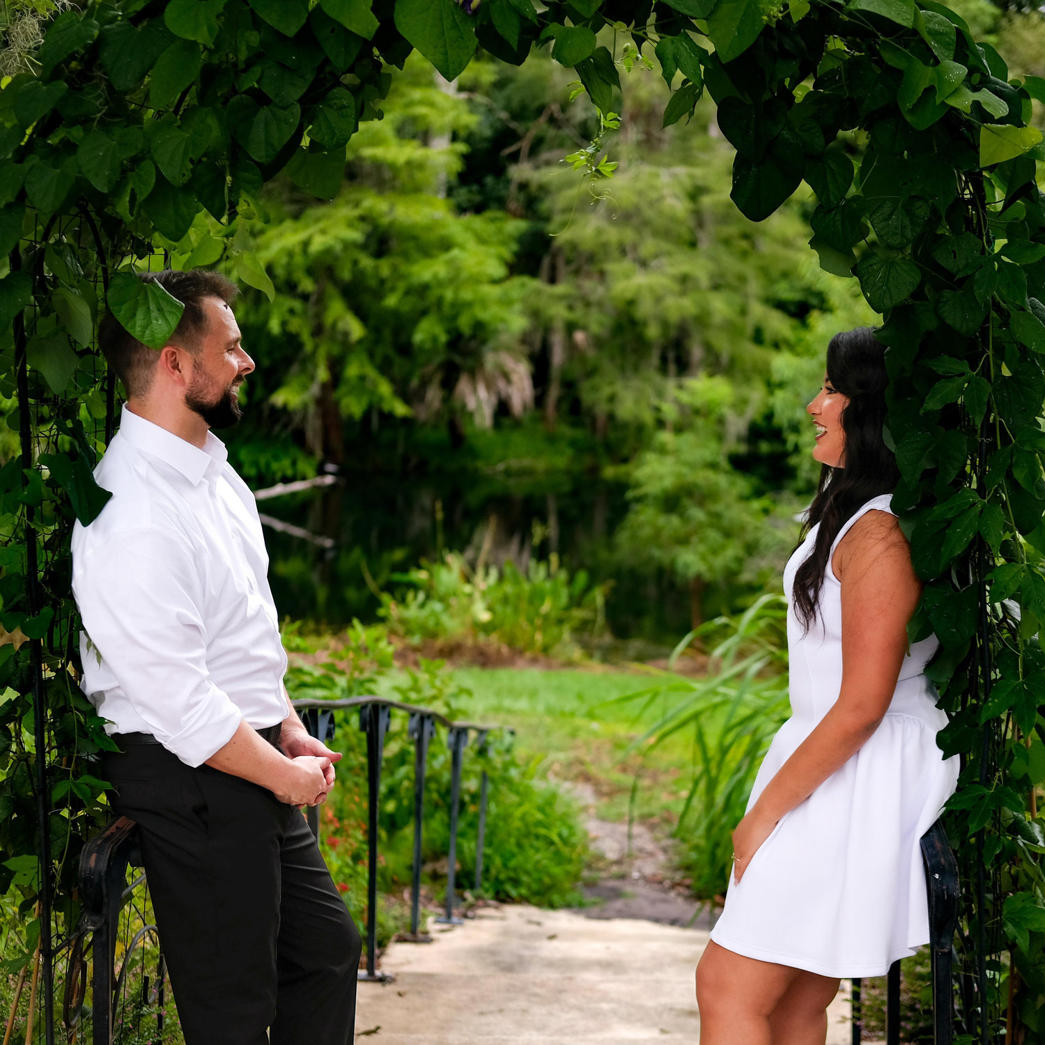 The Wedding Website of Aaron Hoye and Stephany Gamez