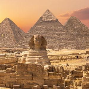 Pyramids & Museum Tour - Cairo