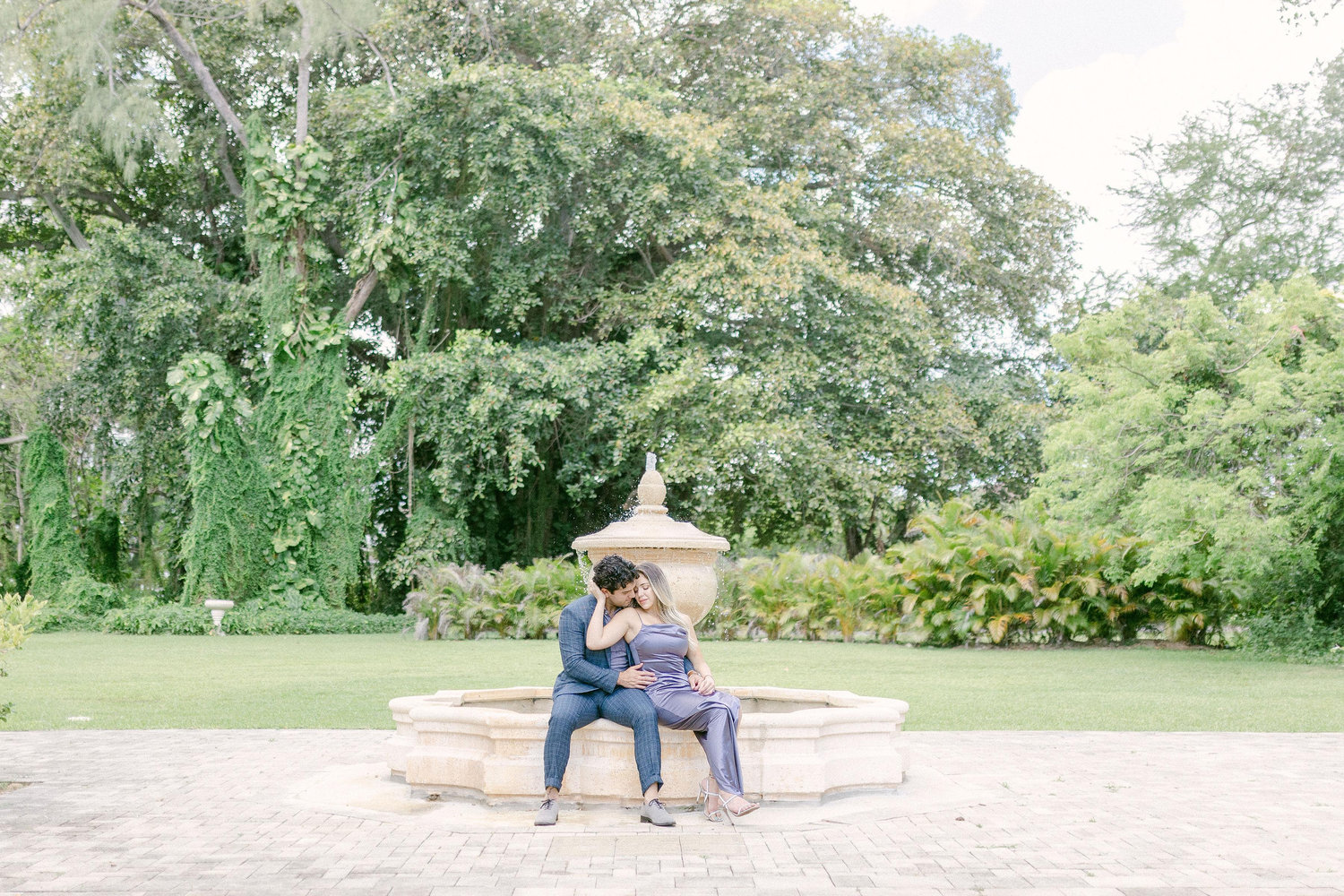 The Wedding Website of Diana Landa and Rafael Valera