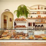 Gusto Bread