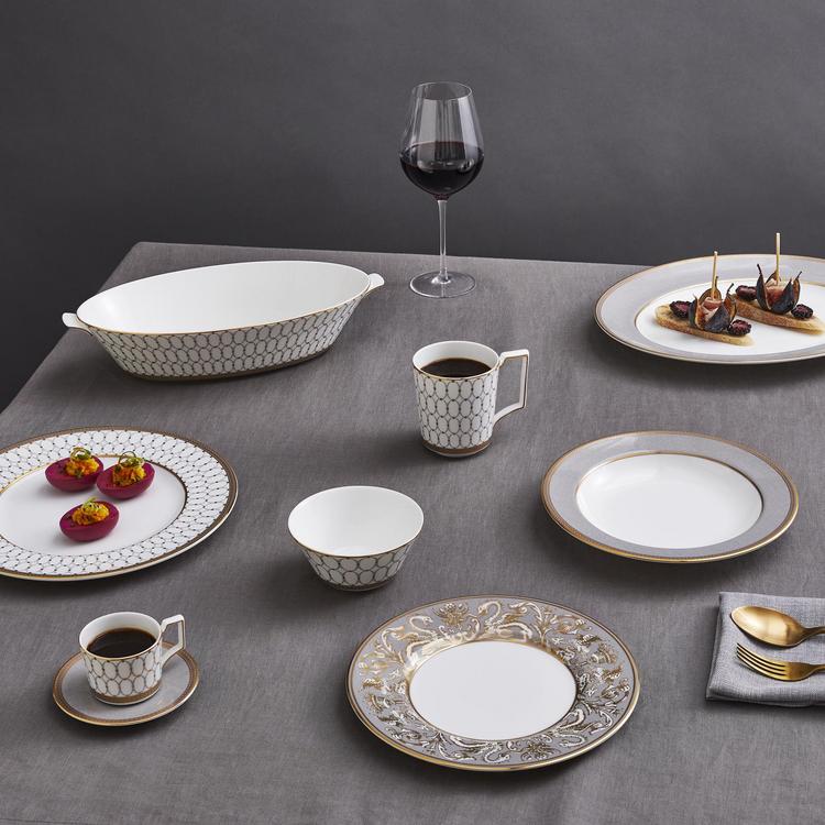Wedgwood, Renaissance Grey 5-Piece Place Setting, Service for 1 | Zola