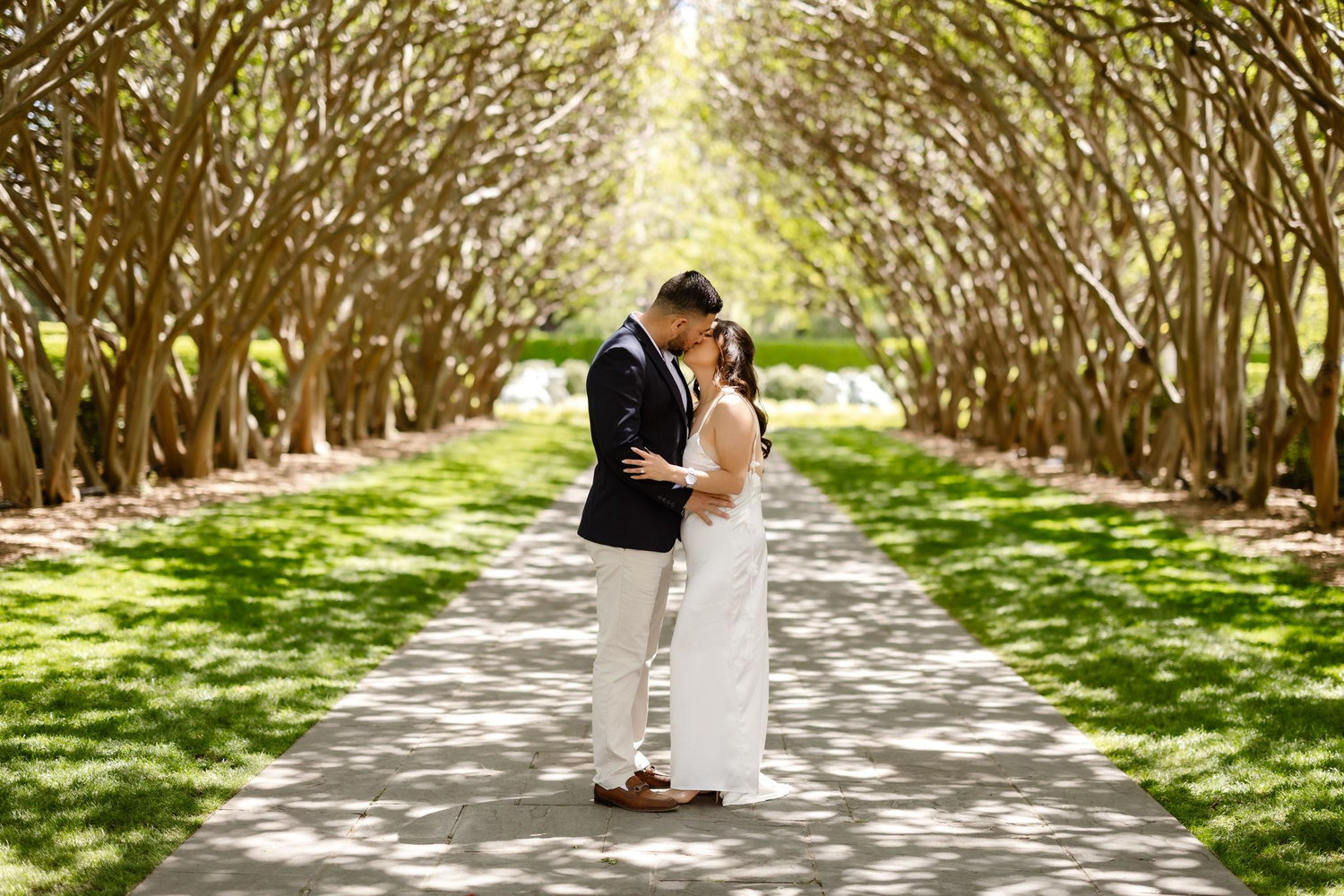 The Wedding Website of Grisbeidy Rebollar and Dirk Gerhardt