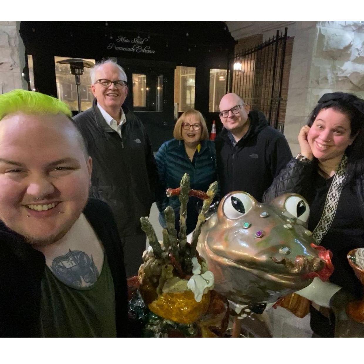 Edgars in town! Hugo's Frog Bar for Alan & Linda's anniversary.