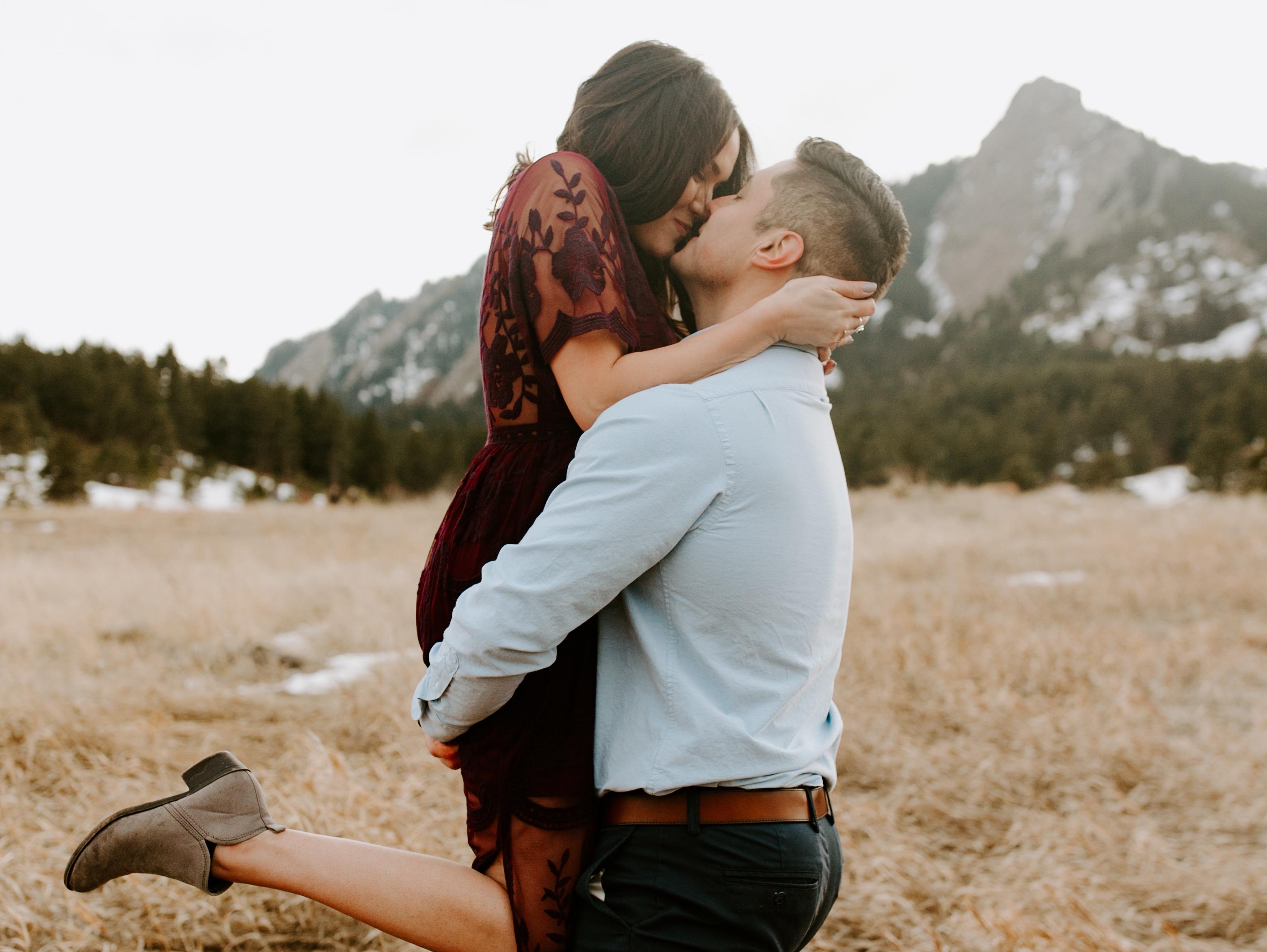 The Wedding Website of Lindsey Cira and John Casillas