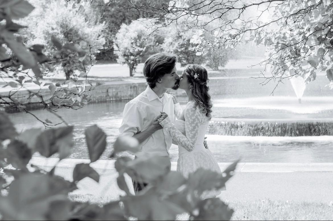 The Wedding Website of Hayley Jasmin and Alex Morrow