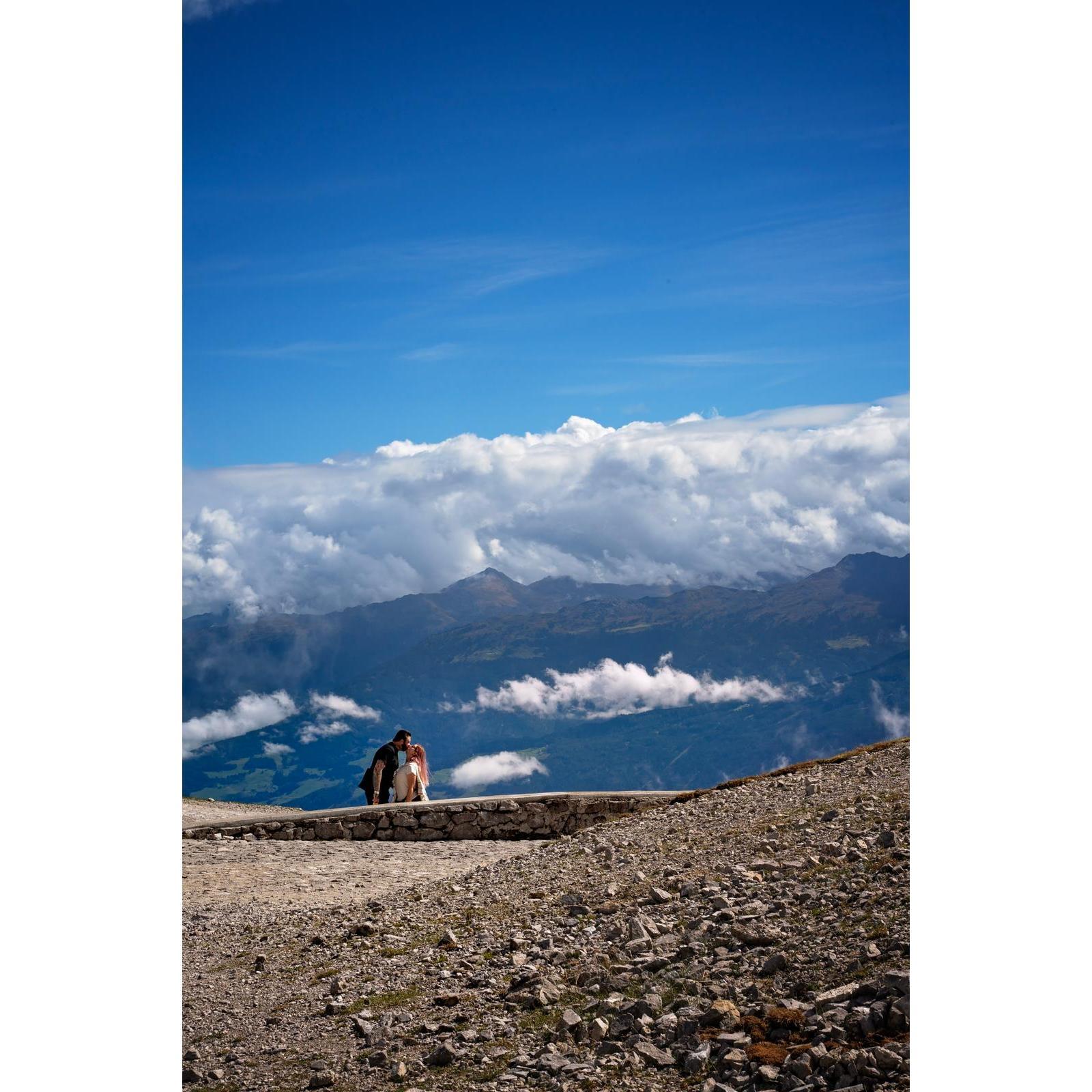 Smooching in the Bavarian Alps