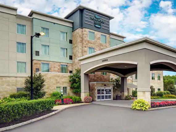 The Wedding Website of Michael Barnes and Samantha Hamilton