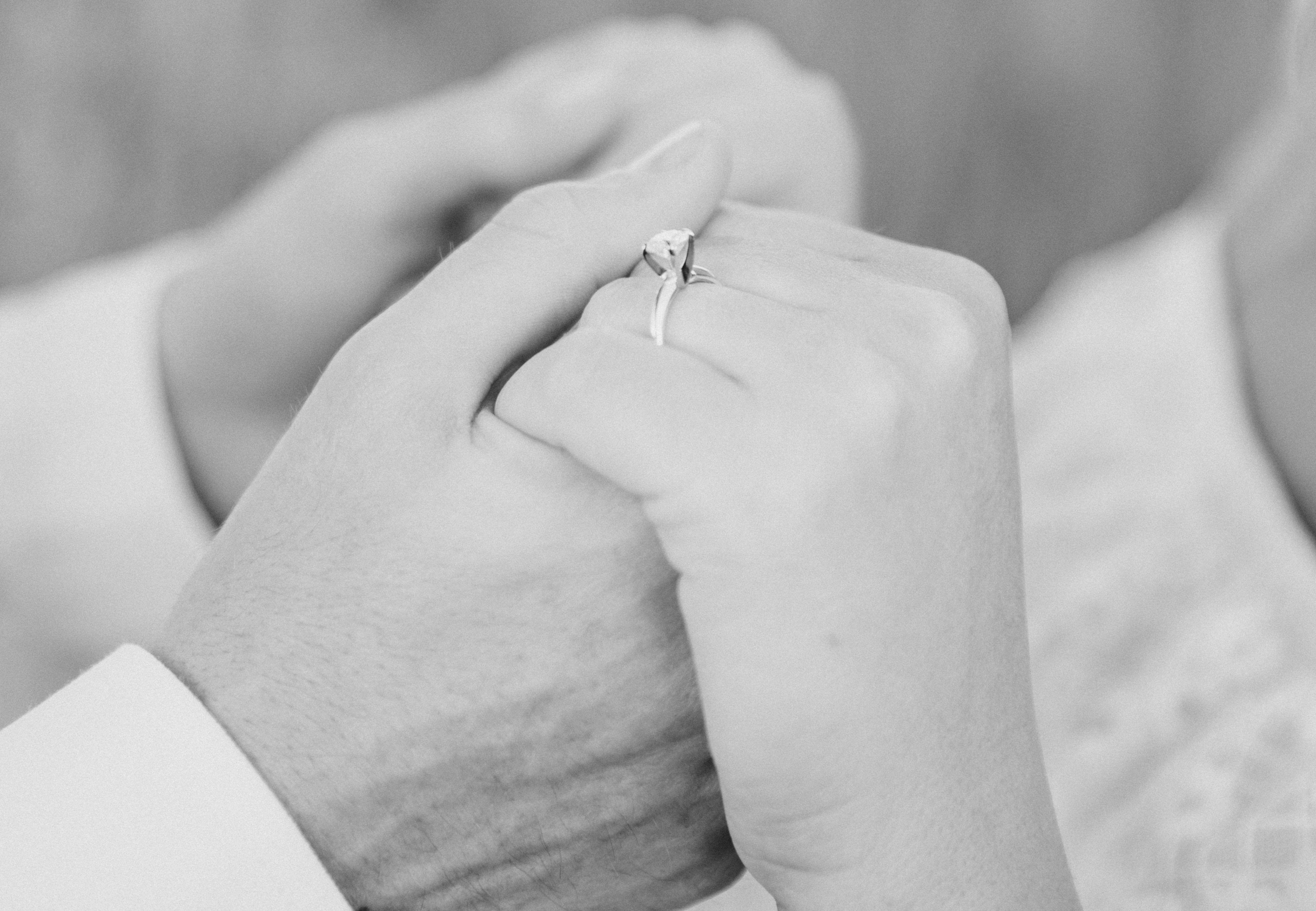 The Wedding Website of Holly Tetzlaf and Dustin Patterson
