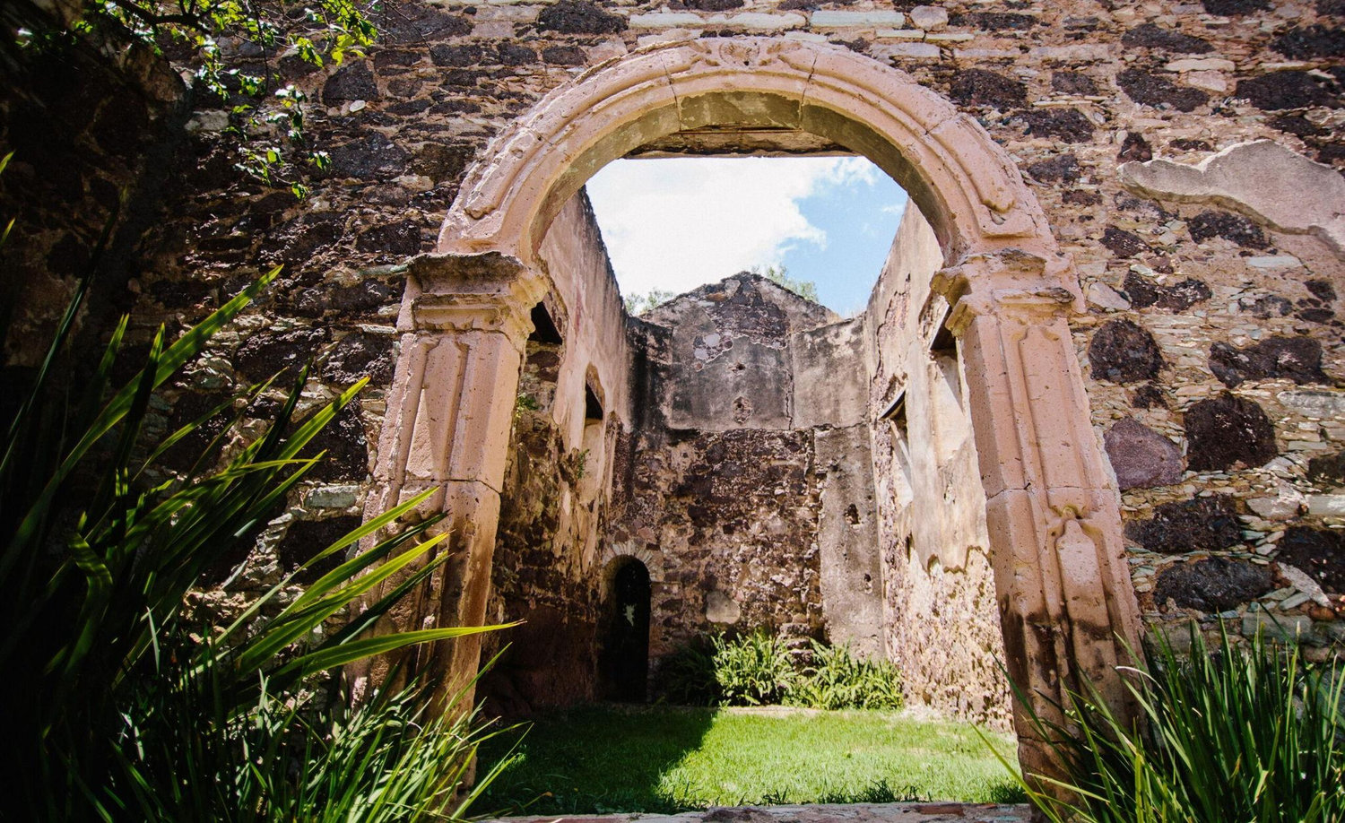 The Wedding Website of Ana Isabel Galván and Diego Ernesto Gaona