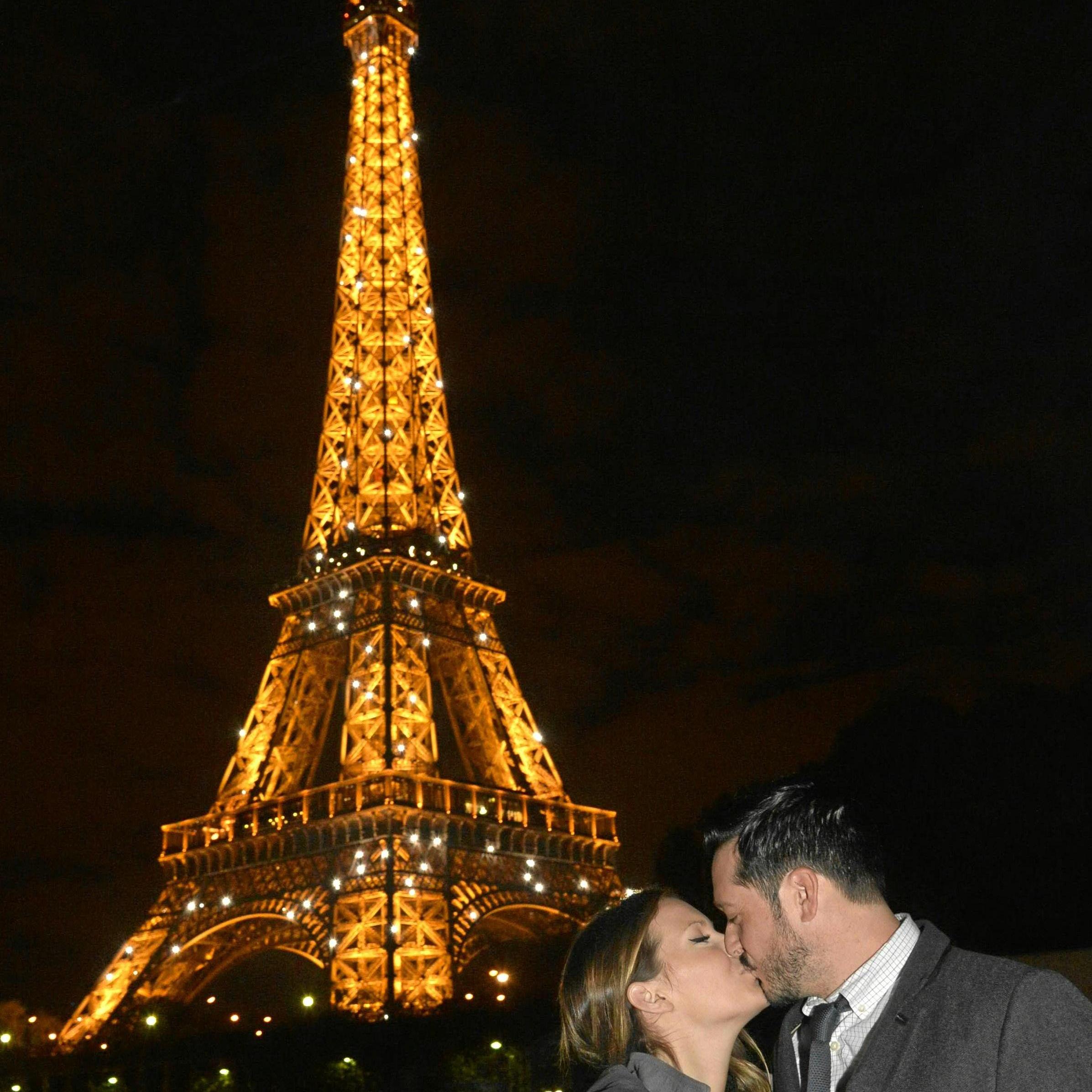 November 2015
Paris, France
Kelly's first time in France...Paris by night